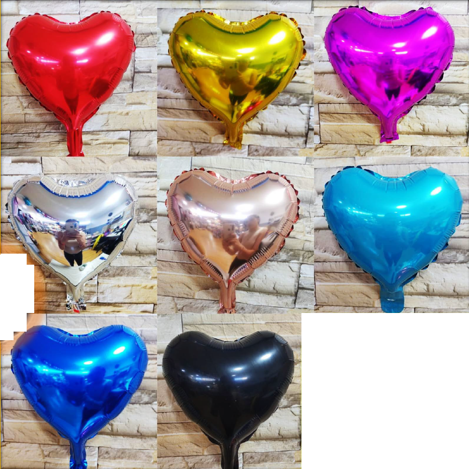 Globos metálicos en forma de corazón