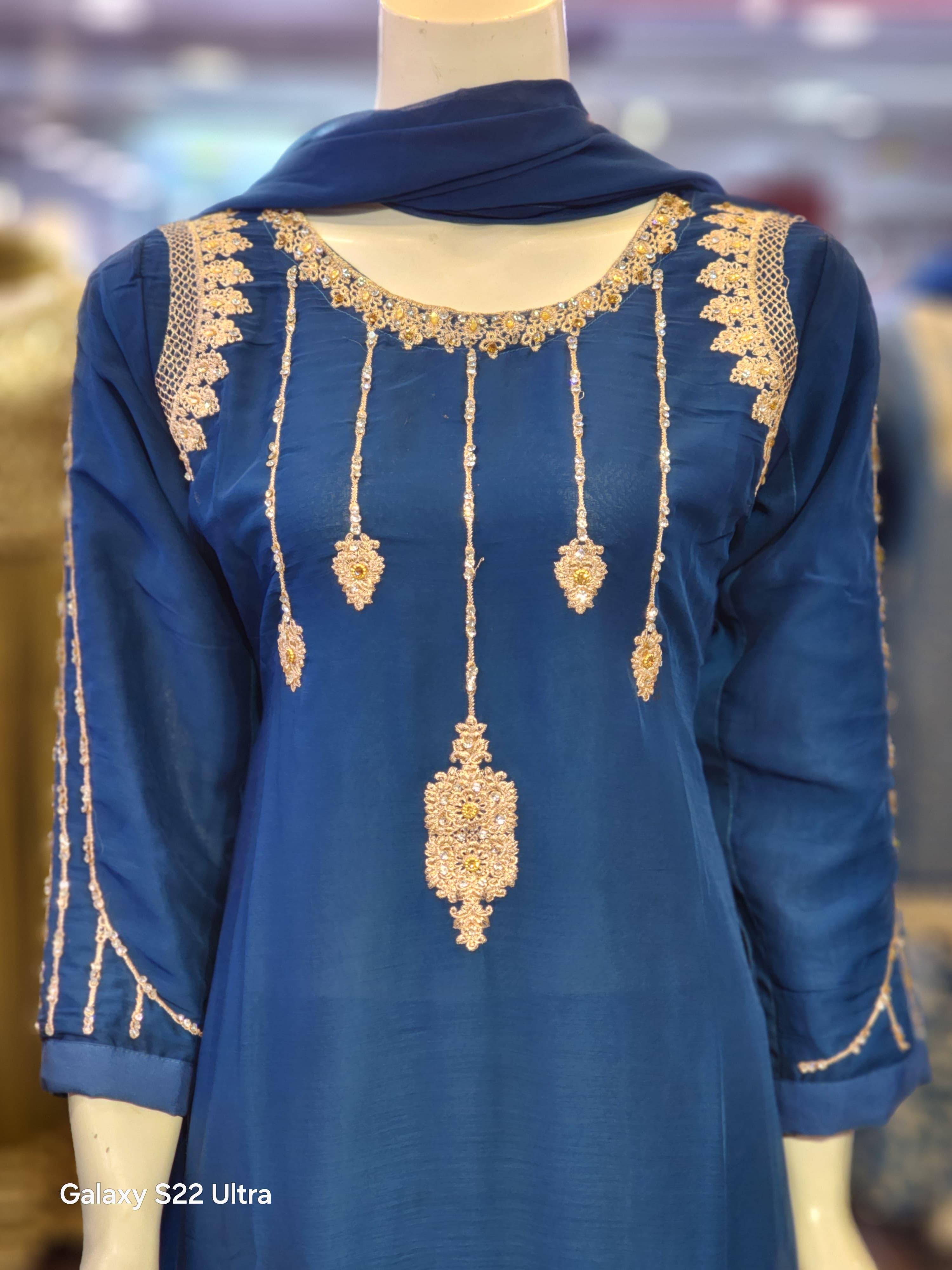 Kashish's Hit Article, Shirt Trouser Style Fancy and Party Wear Dress For Women