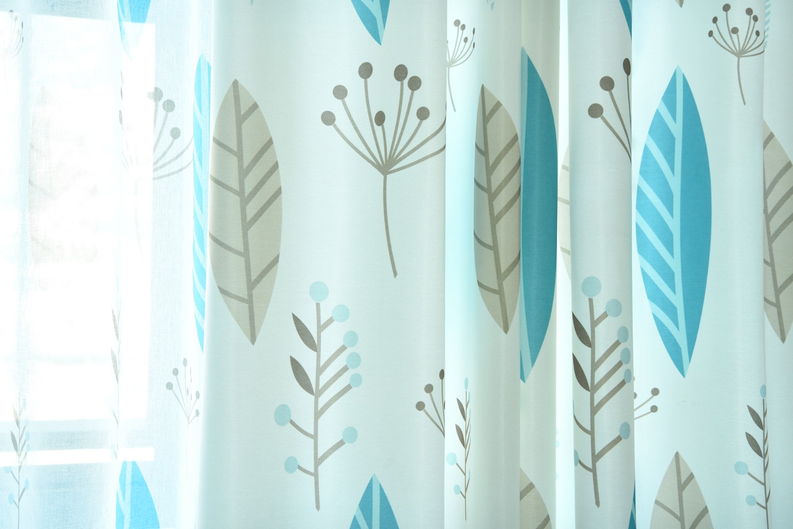 Leaf Pattern Curtain