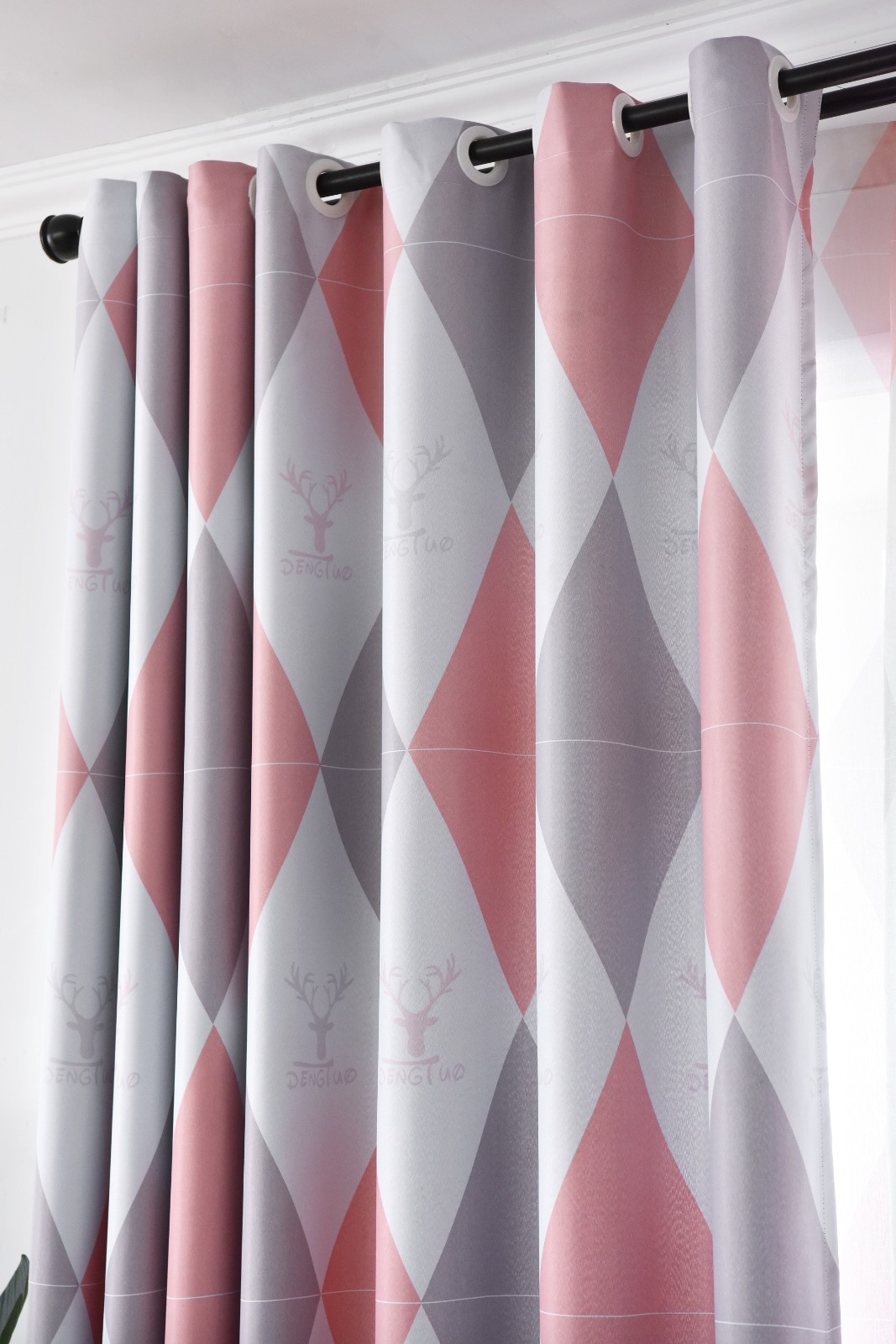 Diamond Patterned Curtains 