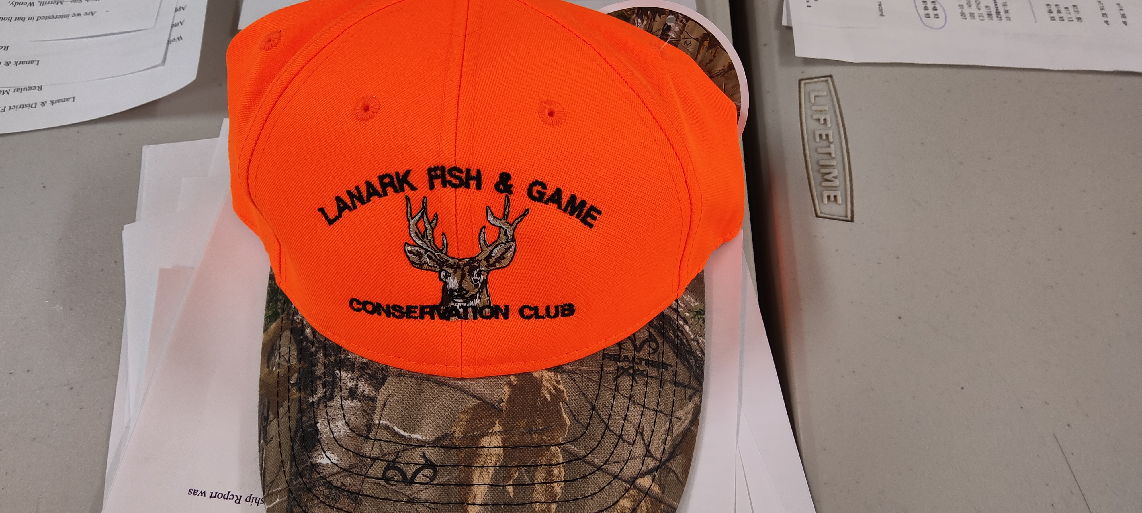 club hat