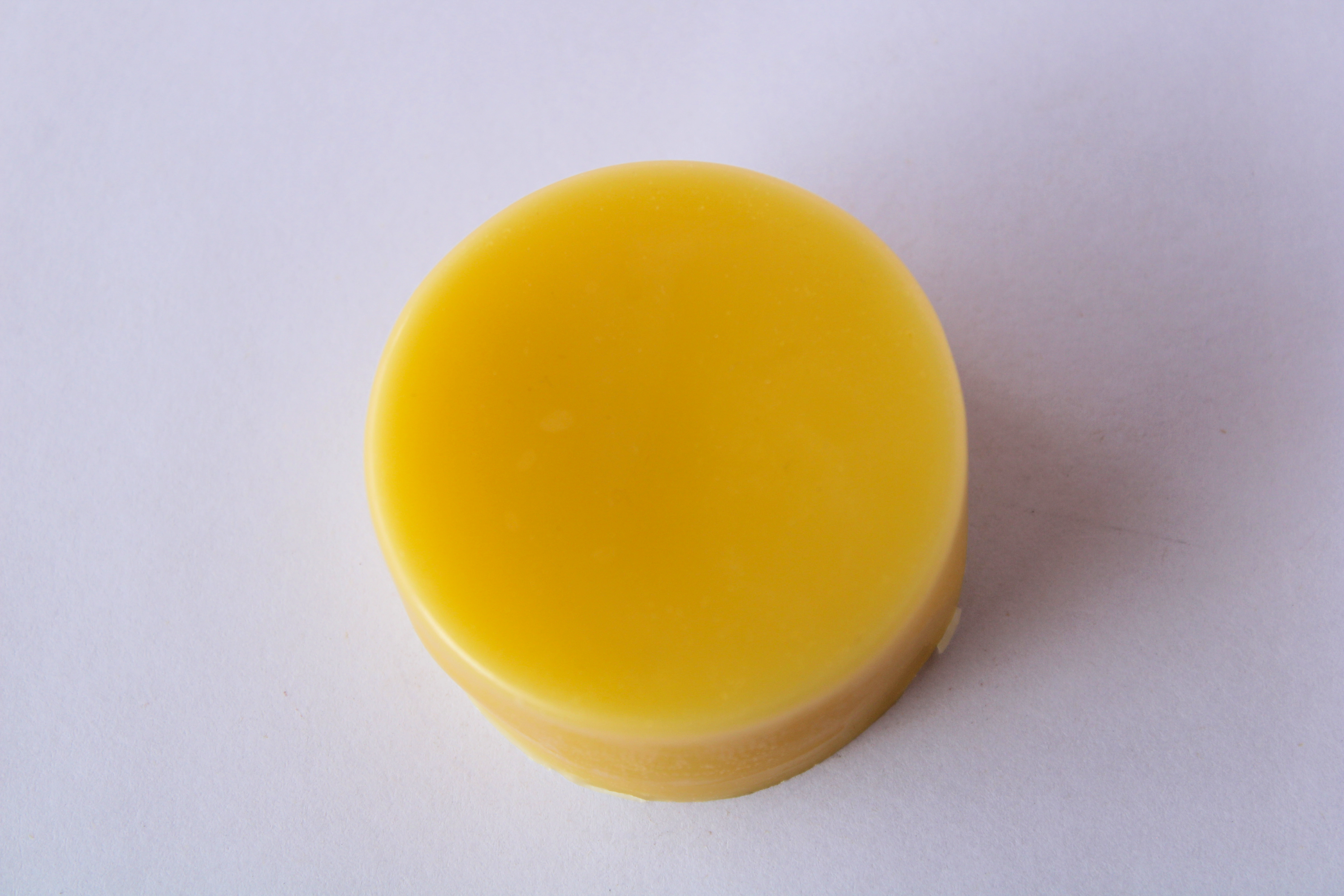 Acondicionador sólido de manteca de cacao y manteca de karité