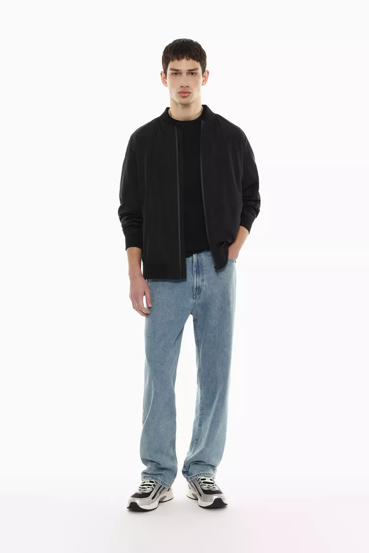 Cazadora bomber ligera