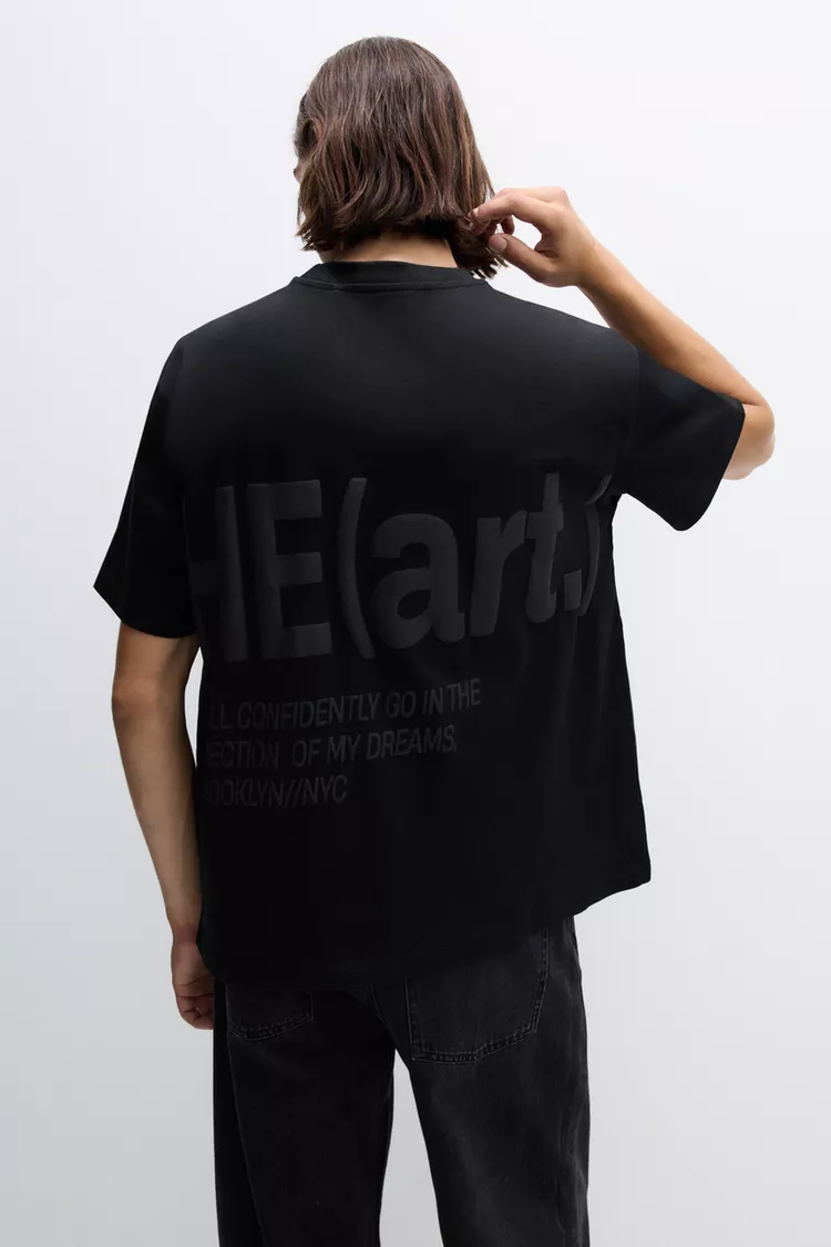 Camiseta estampada negra