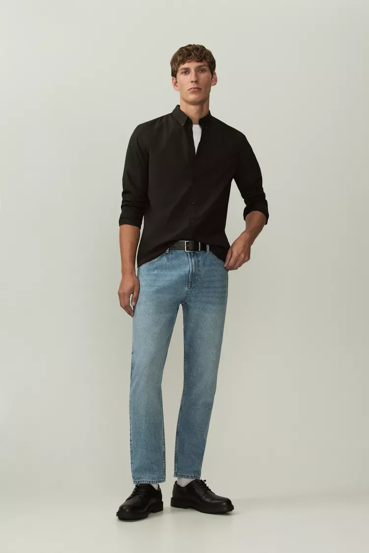 Camisa negra de hombre