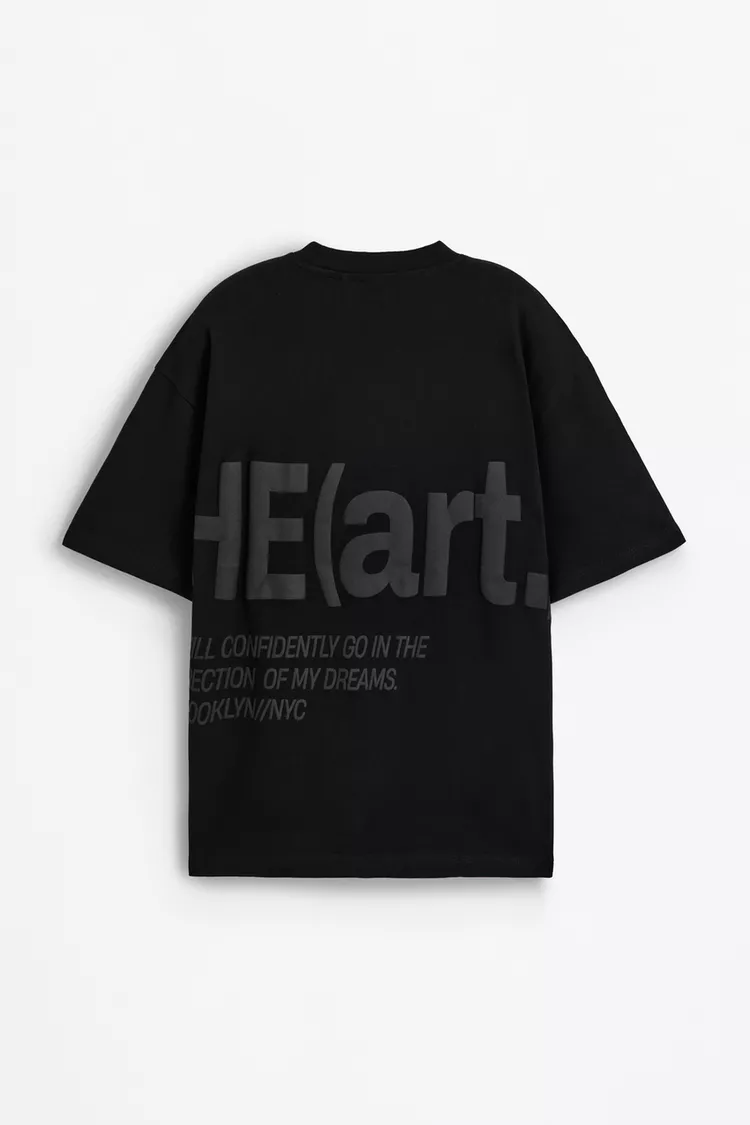 Camiseta estampada negra