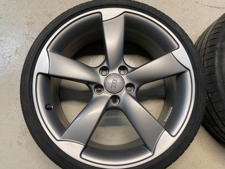 Jeu de 4 Jantes Rotor Audi 19" avec pneus Goodyear Eagle F1 – Réf. 8P0 601 025 CP – DOT 2024