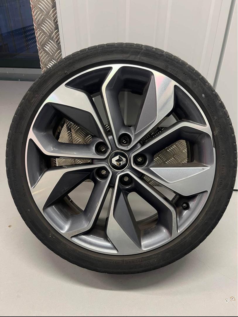 Jantes 18 pouces Renault Mégane 4 GT Line – Lot de 4 jantes d’origine sans pneus