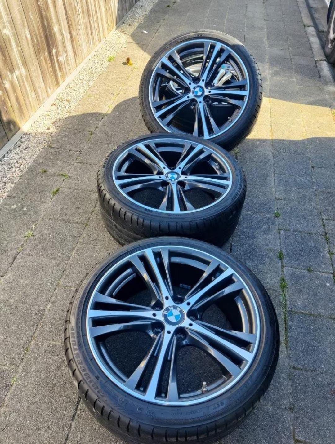 Jantes 19 pouces BMW Style 407 d’origine avec pneus été 