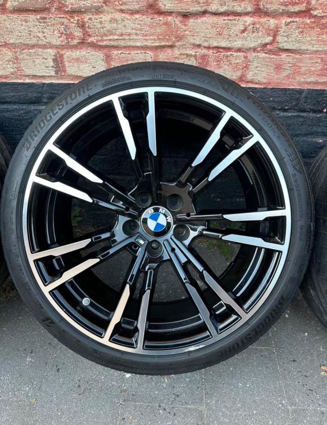 Jantes 19 pouces BMW M d’origine avec pneus été – TPMS inclus 