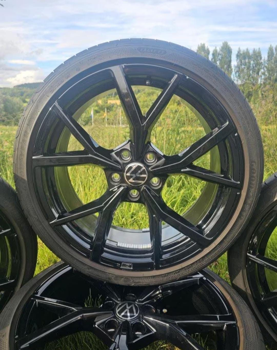 Jantes 19 pouces Volkswagen Estoril avec pneus été – compatibles Golf 8 GTI, R, GTD