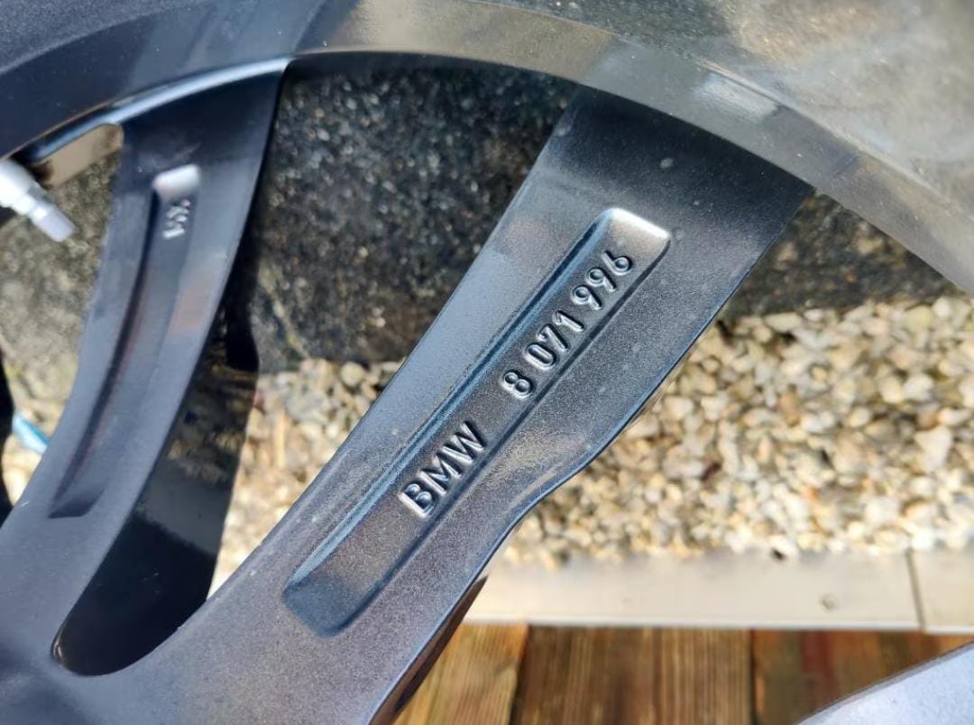 Jantes 20 pouces BMW Style 740M avec pneus Bridgestone Alenza RFT 