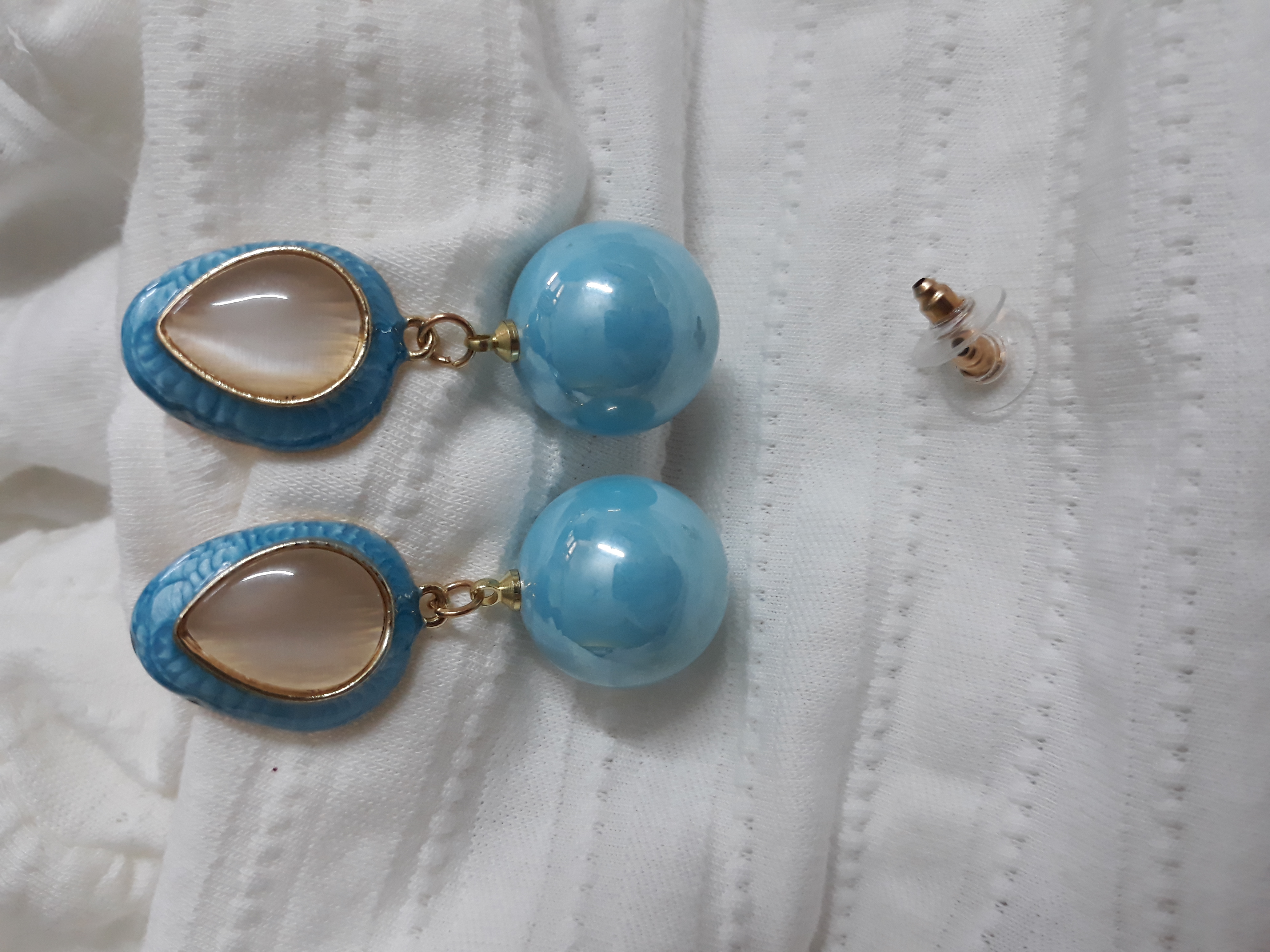 Elegant Blue Dangle Earrings