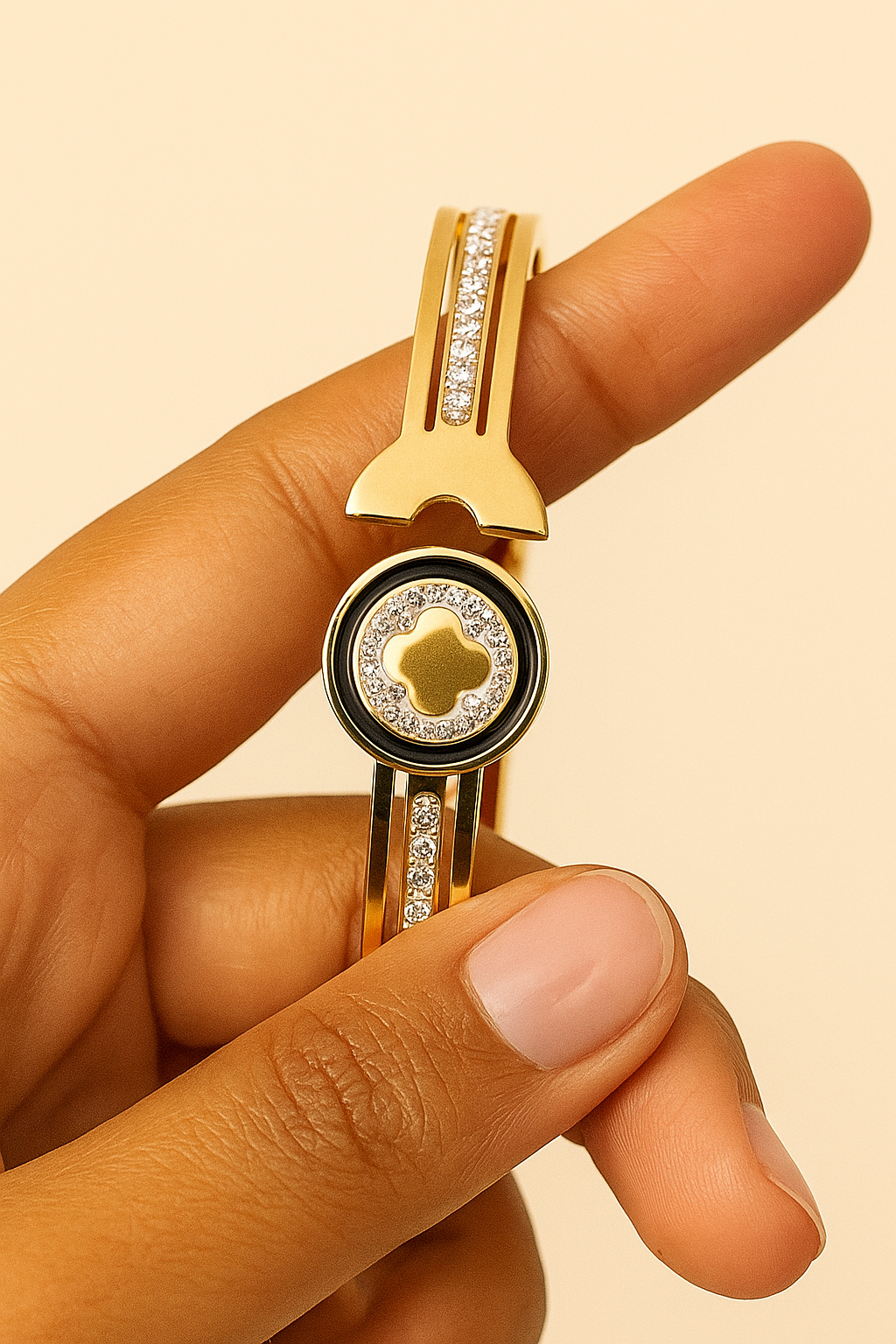 Elegant Golden Bracelet