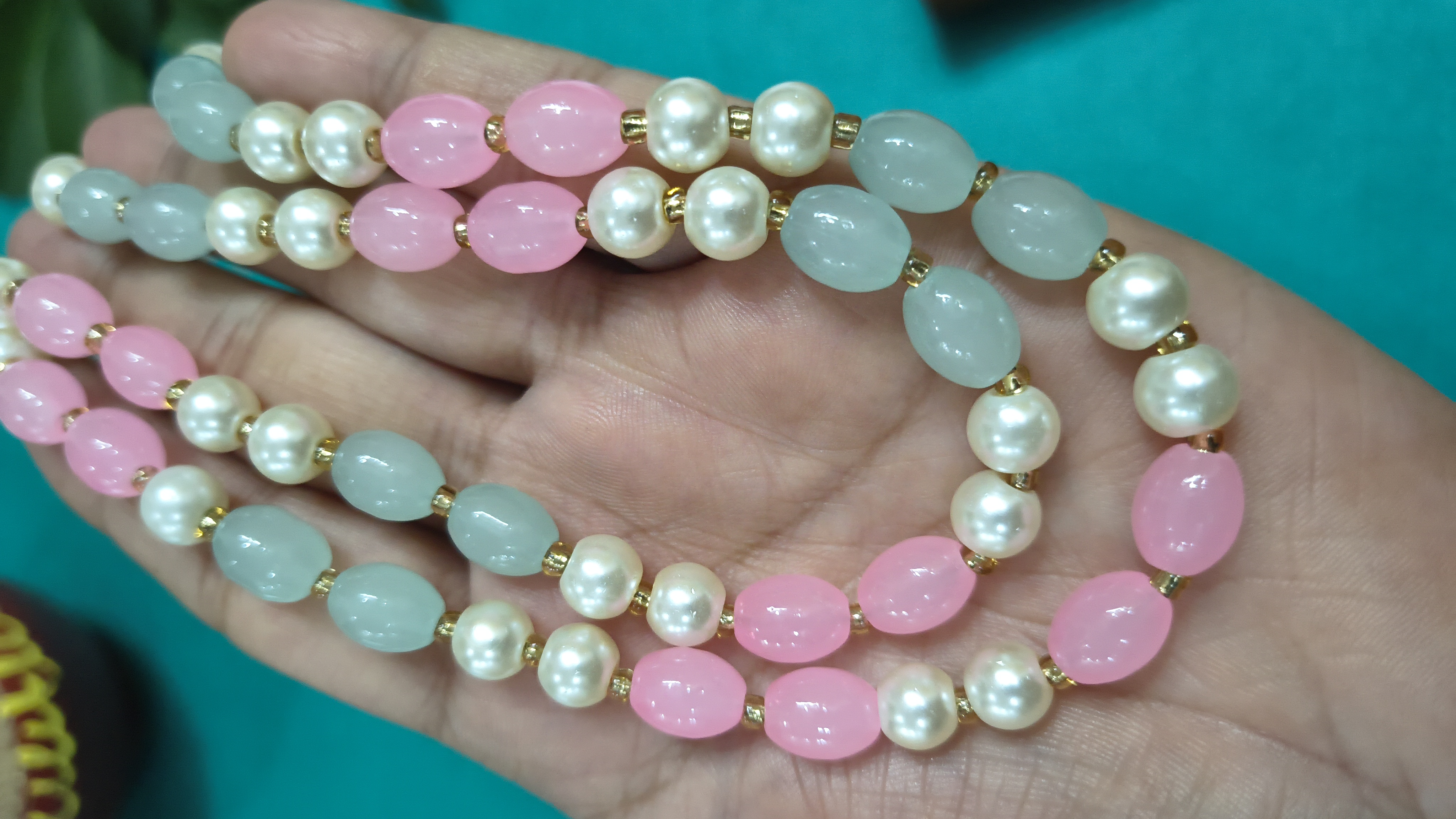 Elegant Pearl and Bead Necklace