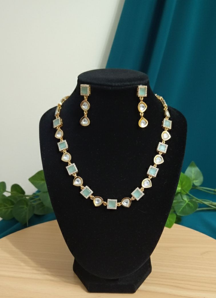 Elegant Mossinate stone Jewelry Set