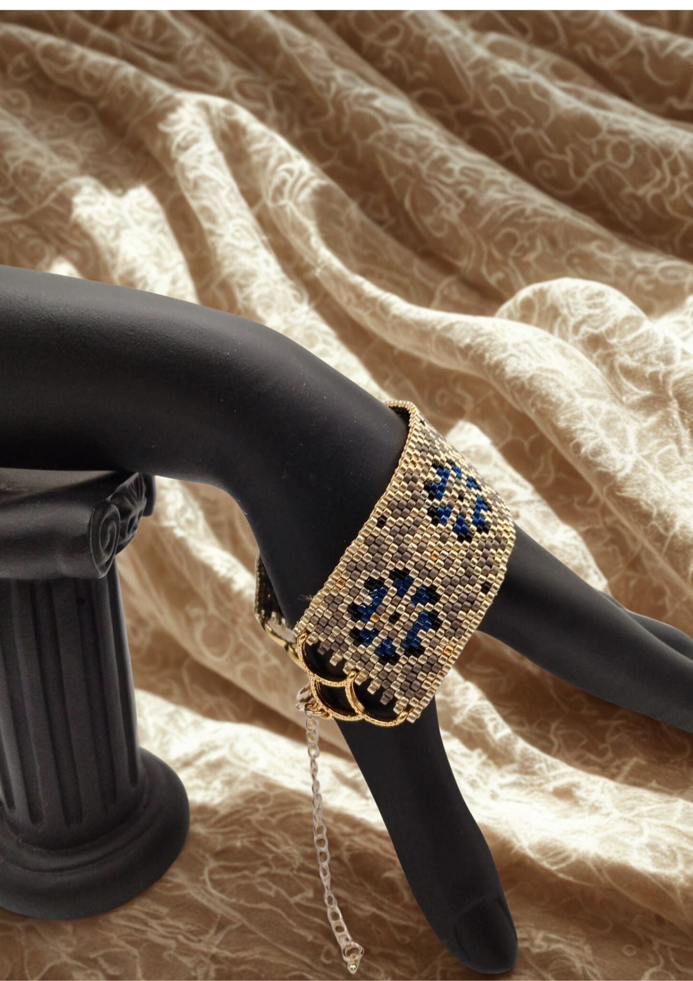 Bracelet tissé avec 1530 perles de verre Miyuki  