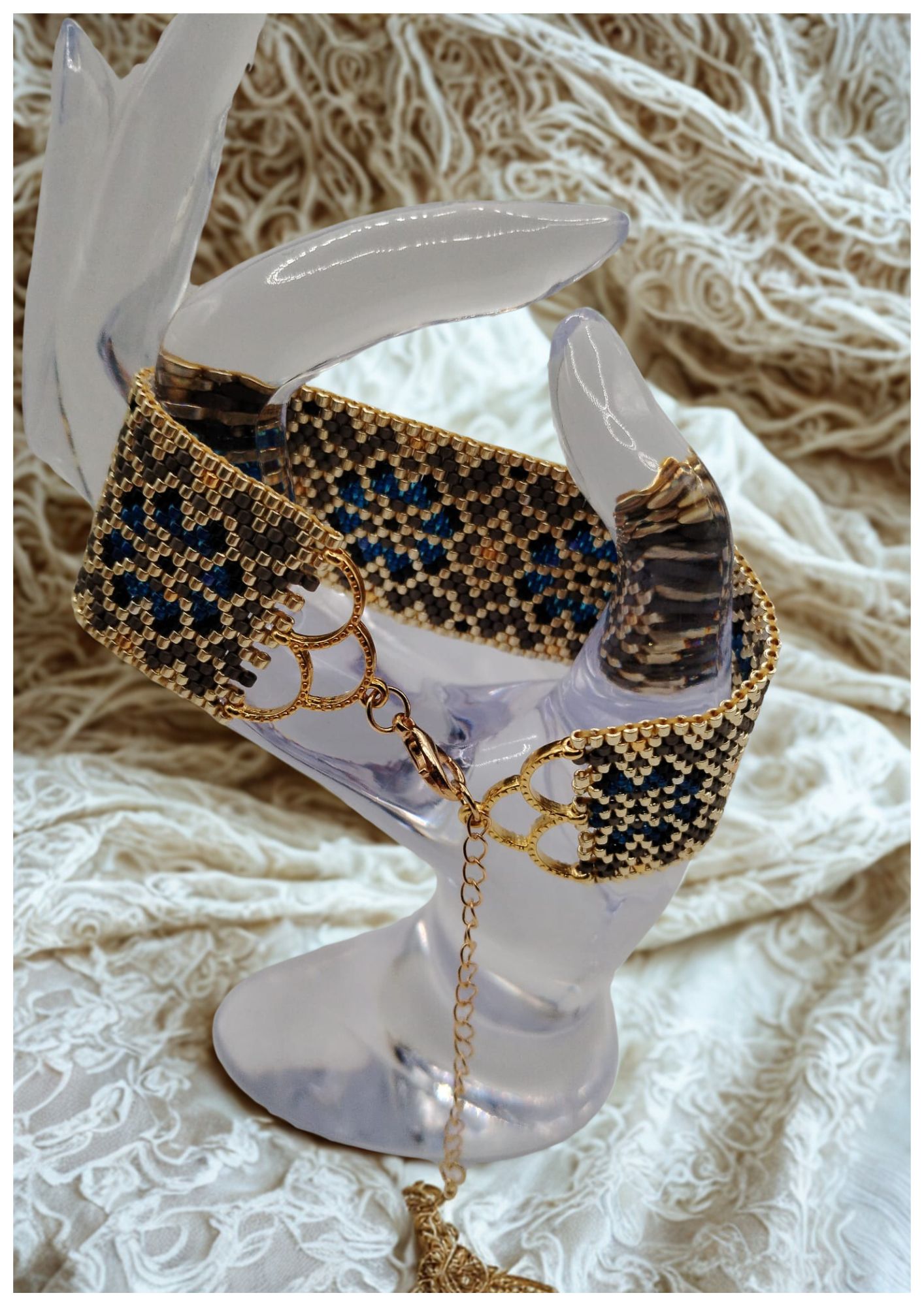 Bracelet tissé avec 1530 perles de verre Miyuki  