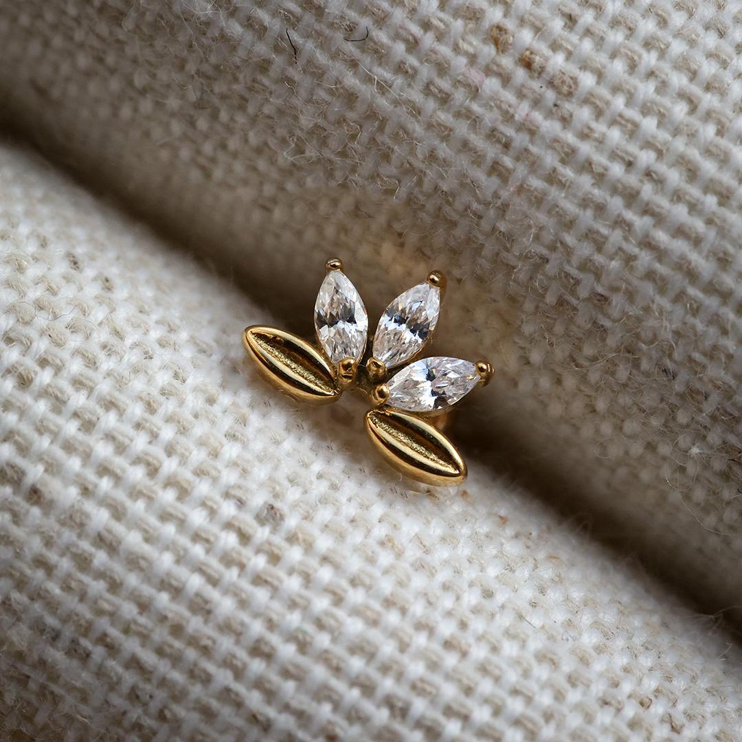 'Lotus' piercing goud