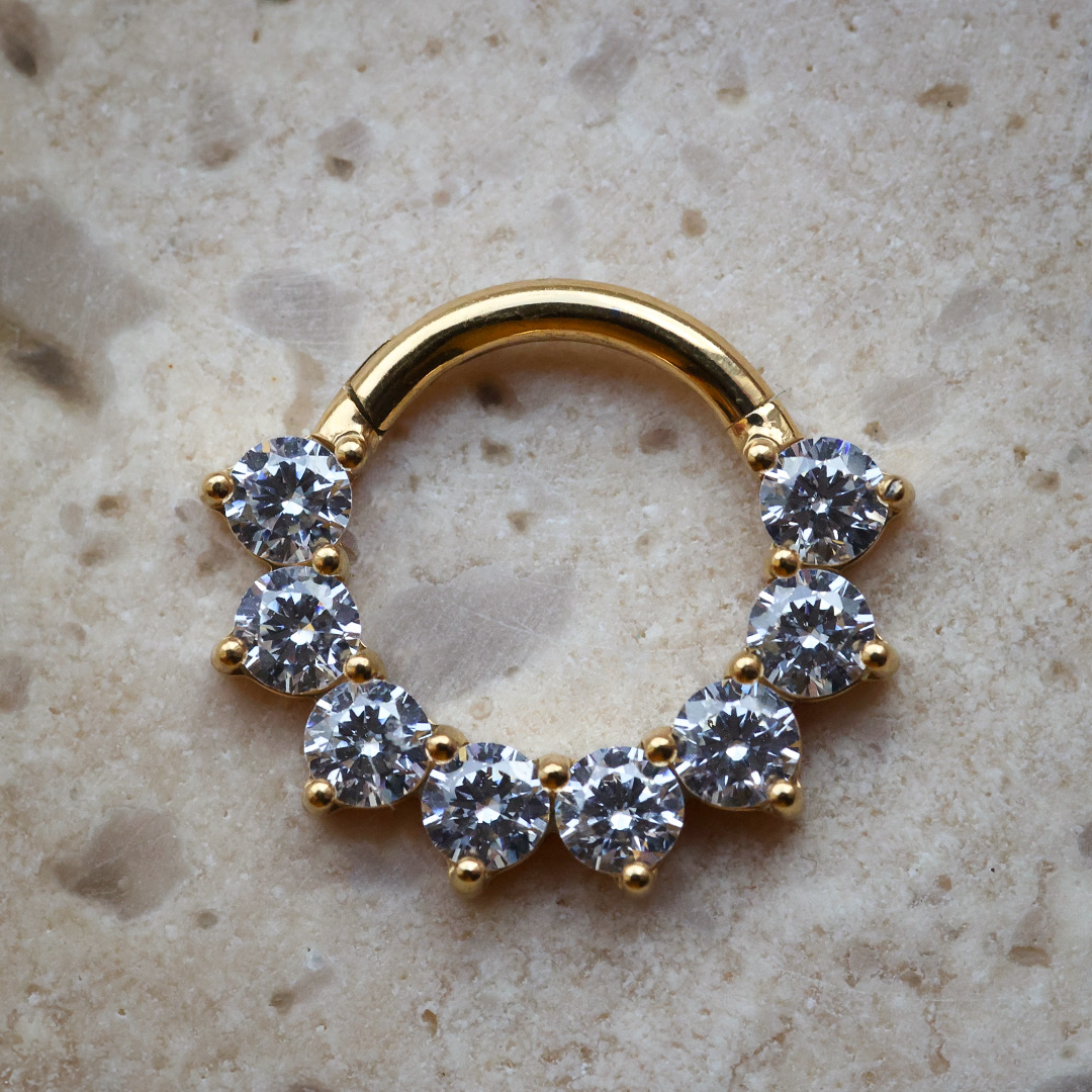 Daith piercing 'Bold'