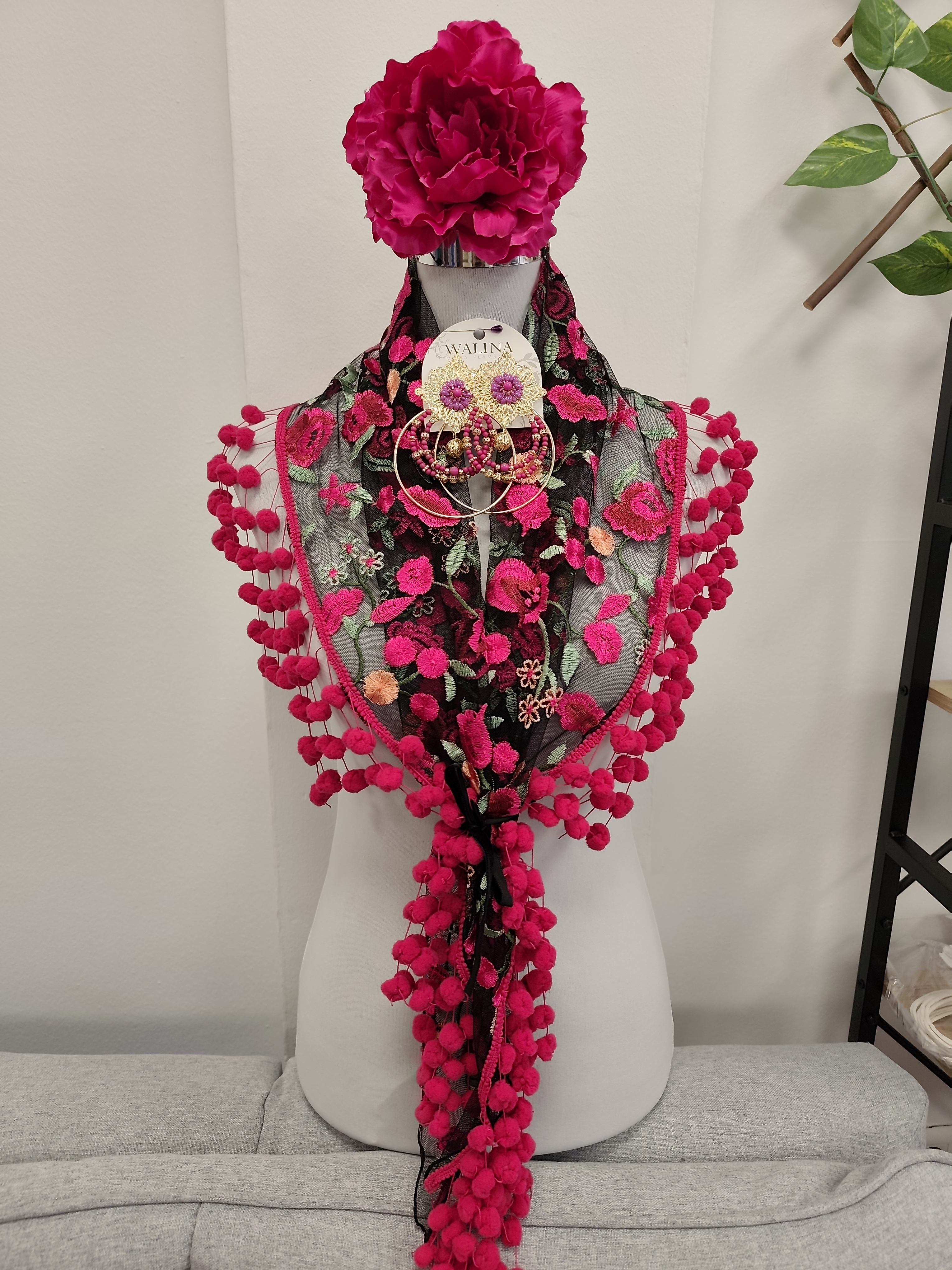 MANTON MADROÑO BORDADO BUGANVILLA