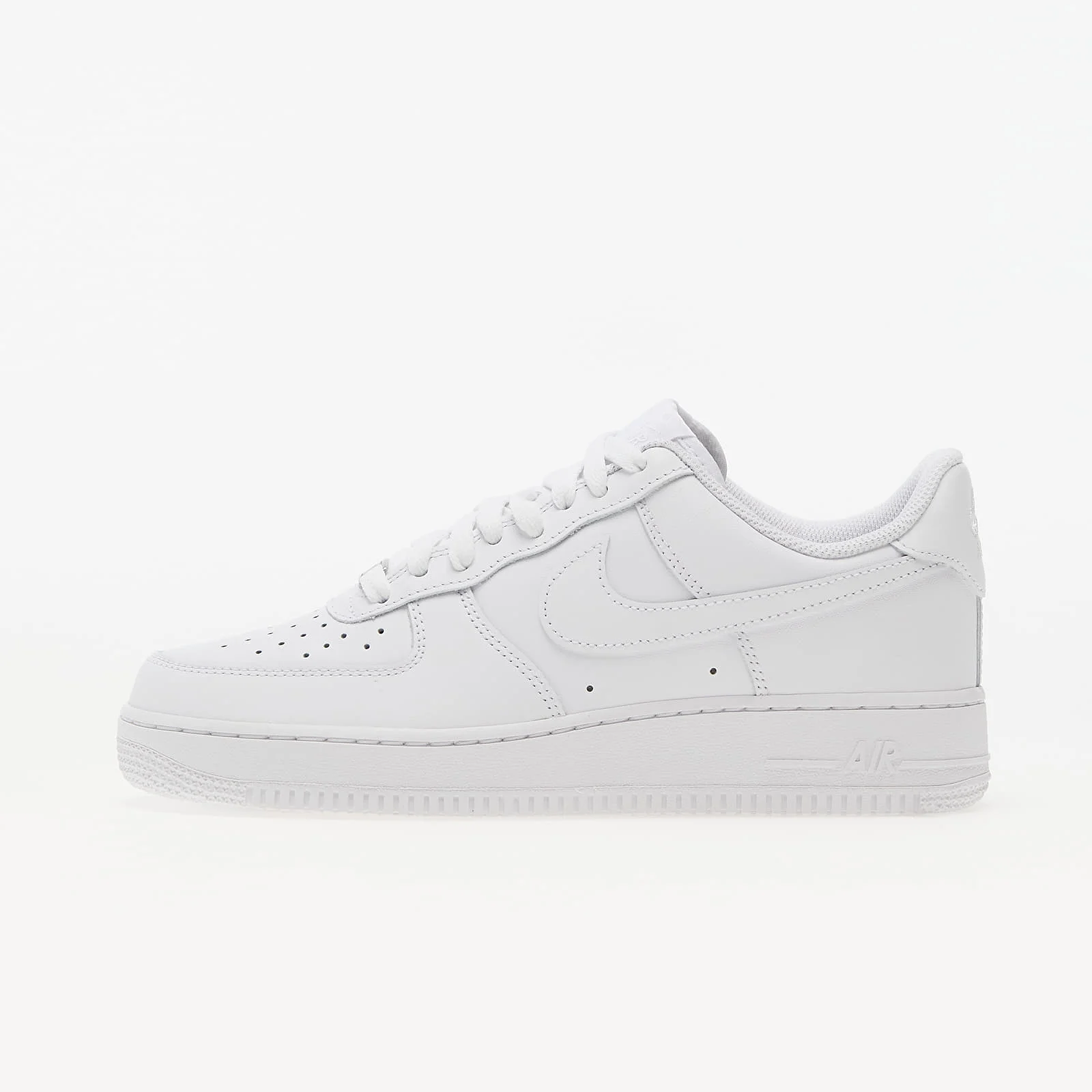 NIKE Air Force 1 All White