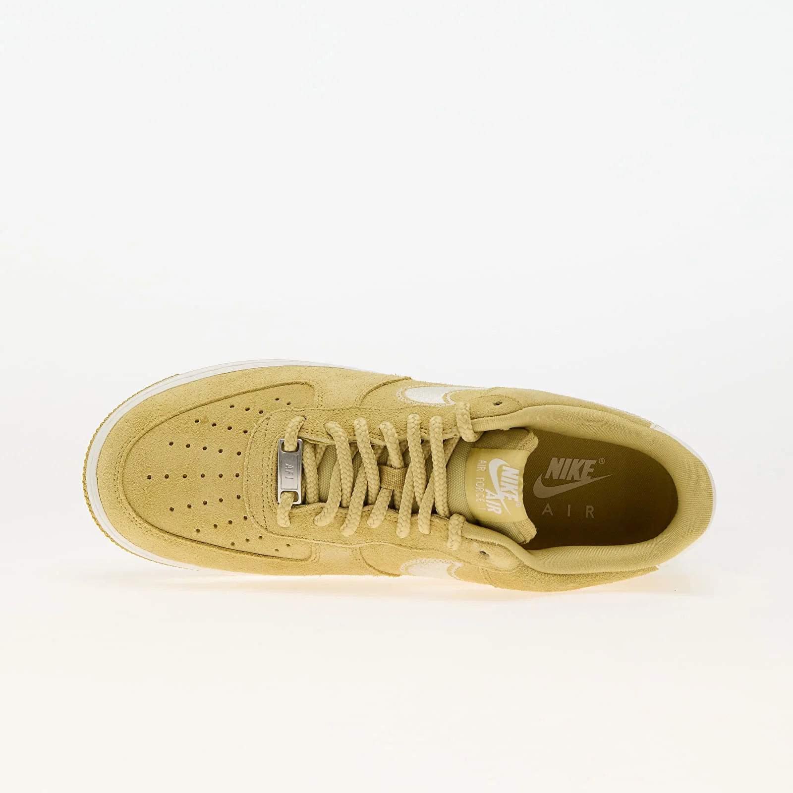 NIKE Air Force 1 Gold
