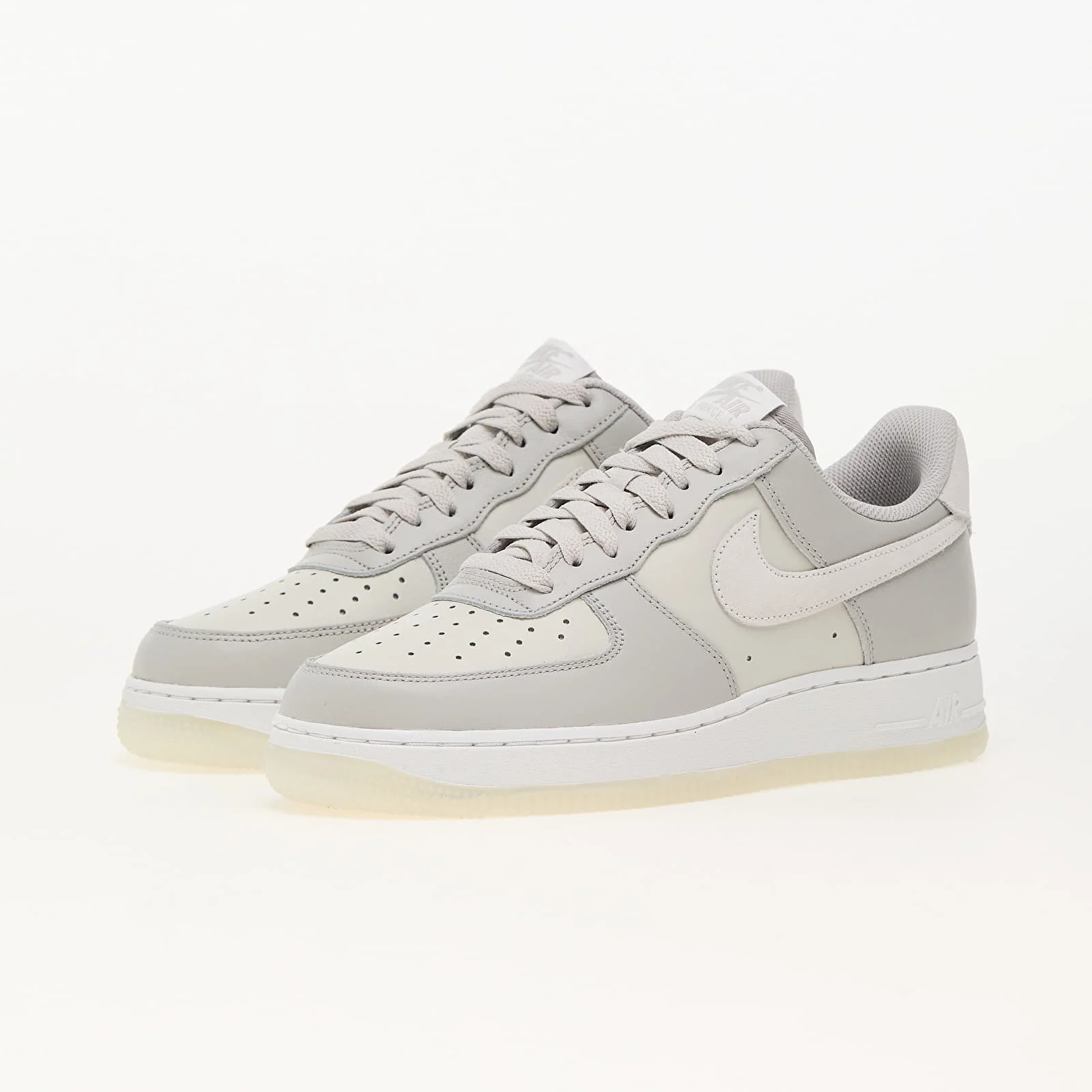 NIKE Air Force 1 Grey&White