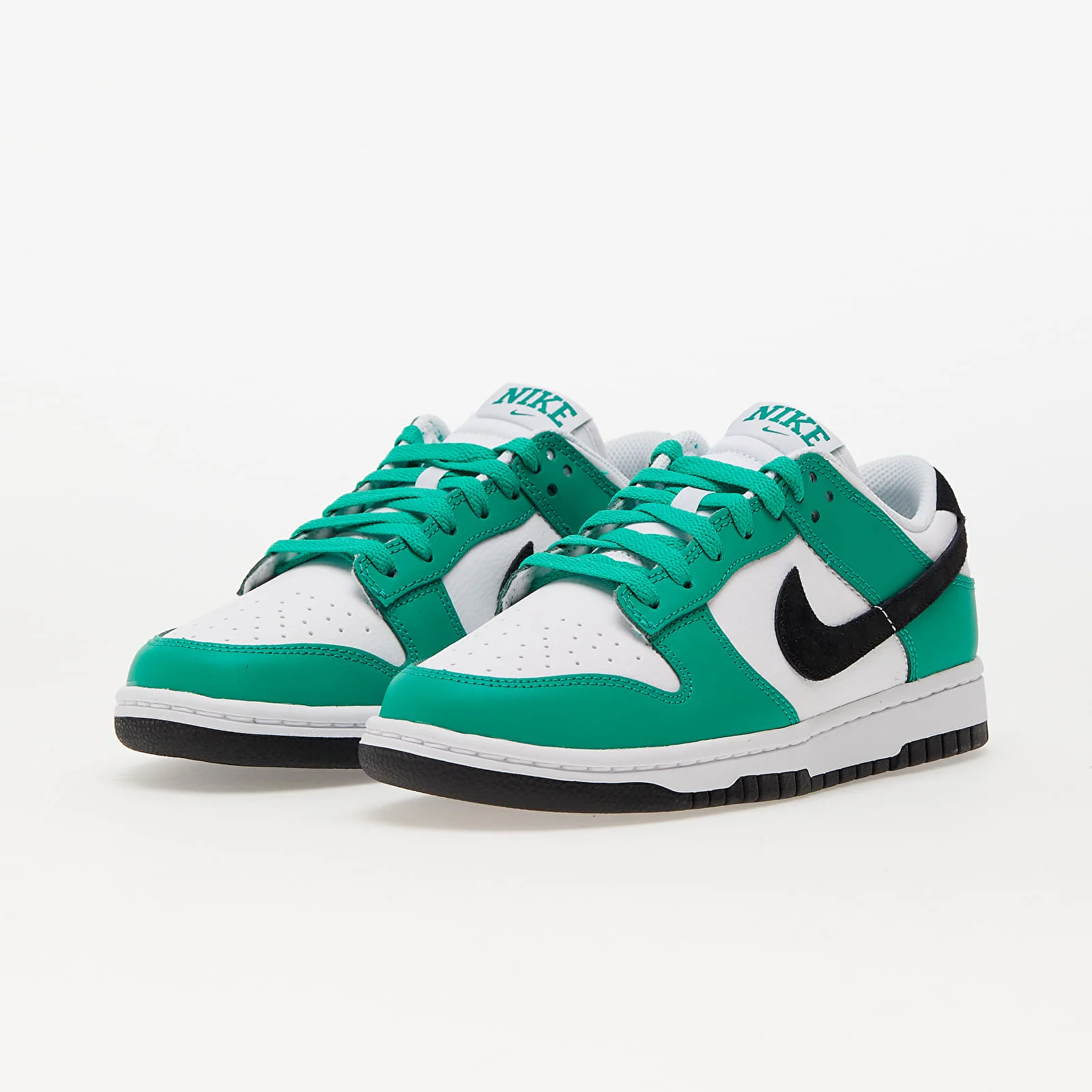 NIKE Dunk Low Green