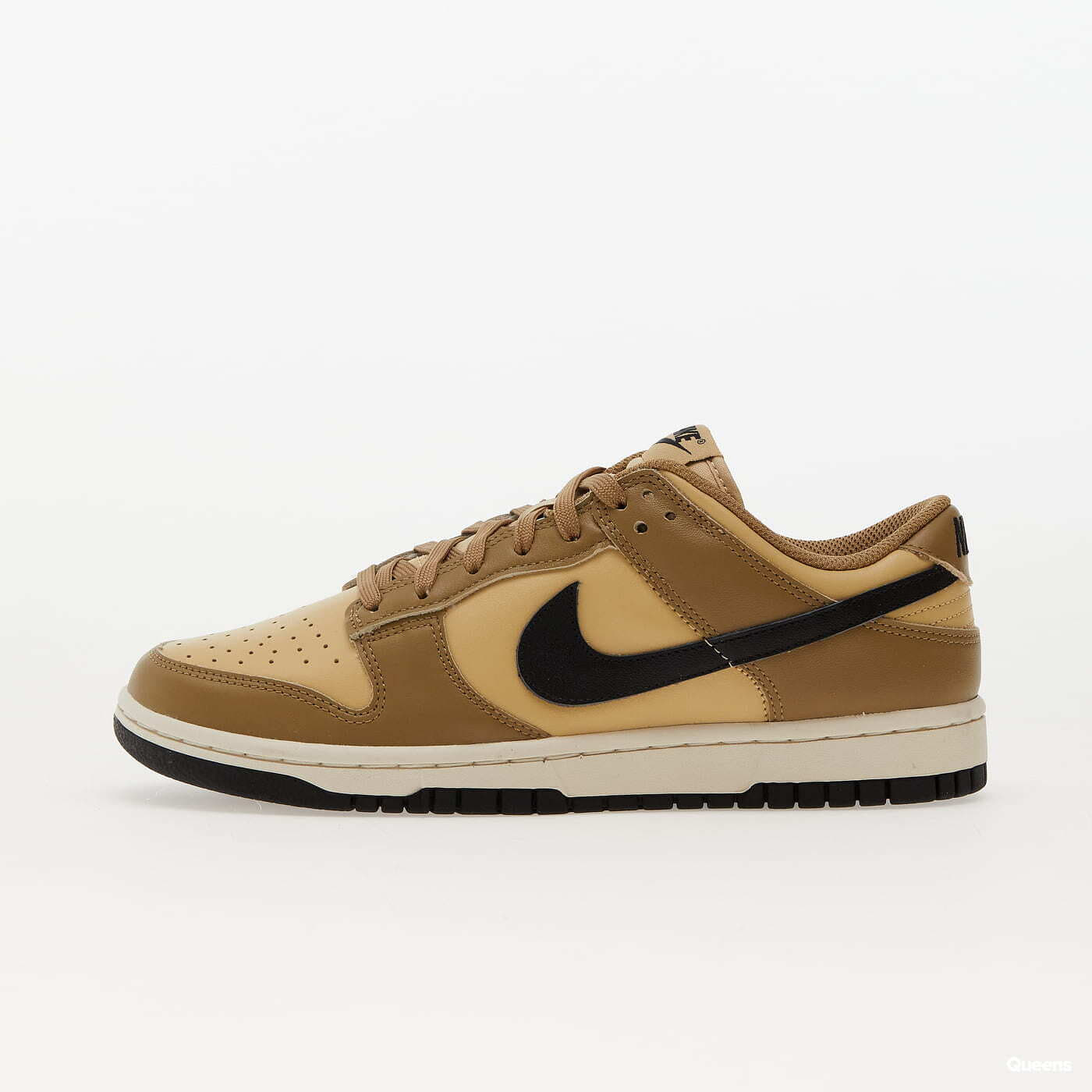 NIKE Dunk Low Sésamo