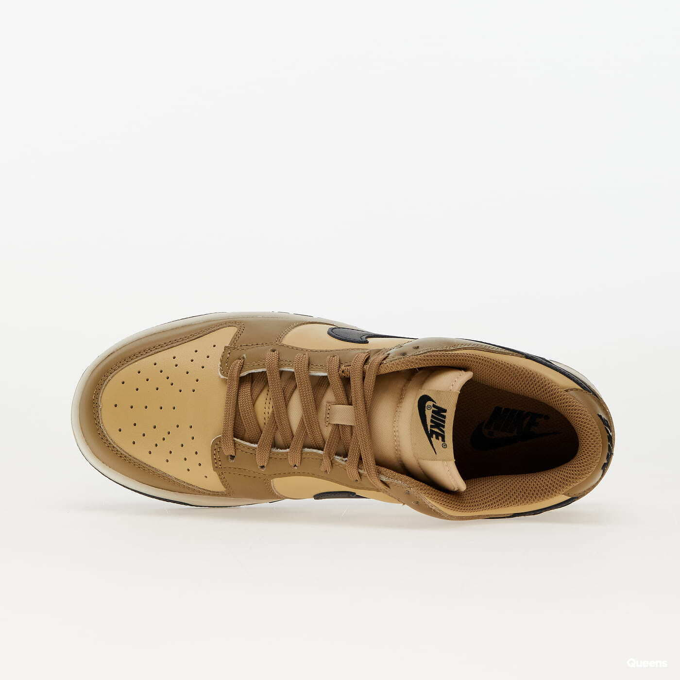 NIKE Dunk Low Sésamo