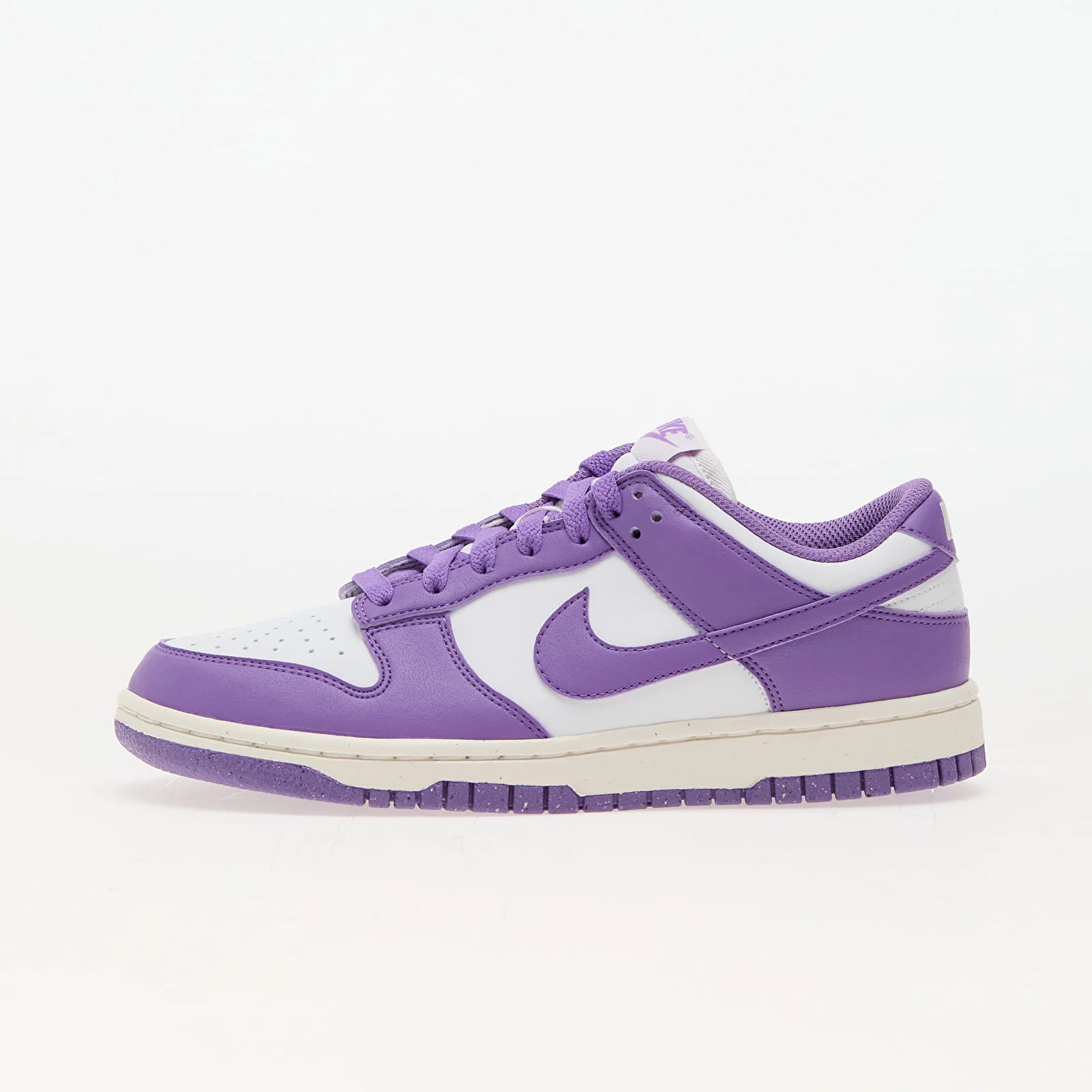 NIKE Dunk Low Violet