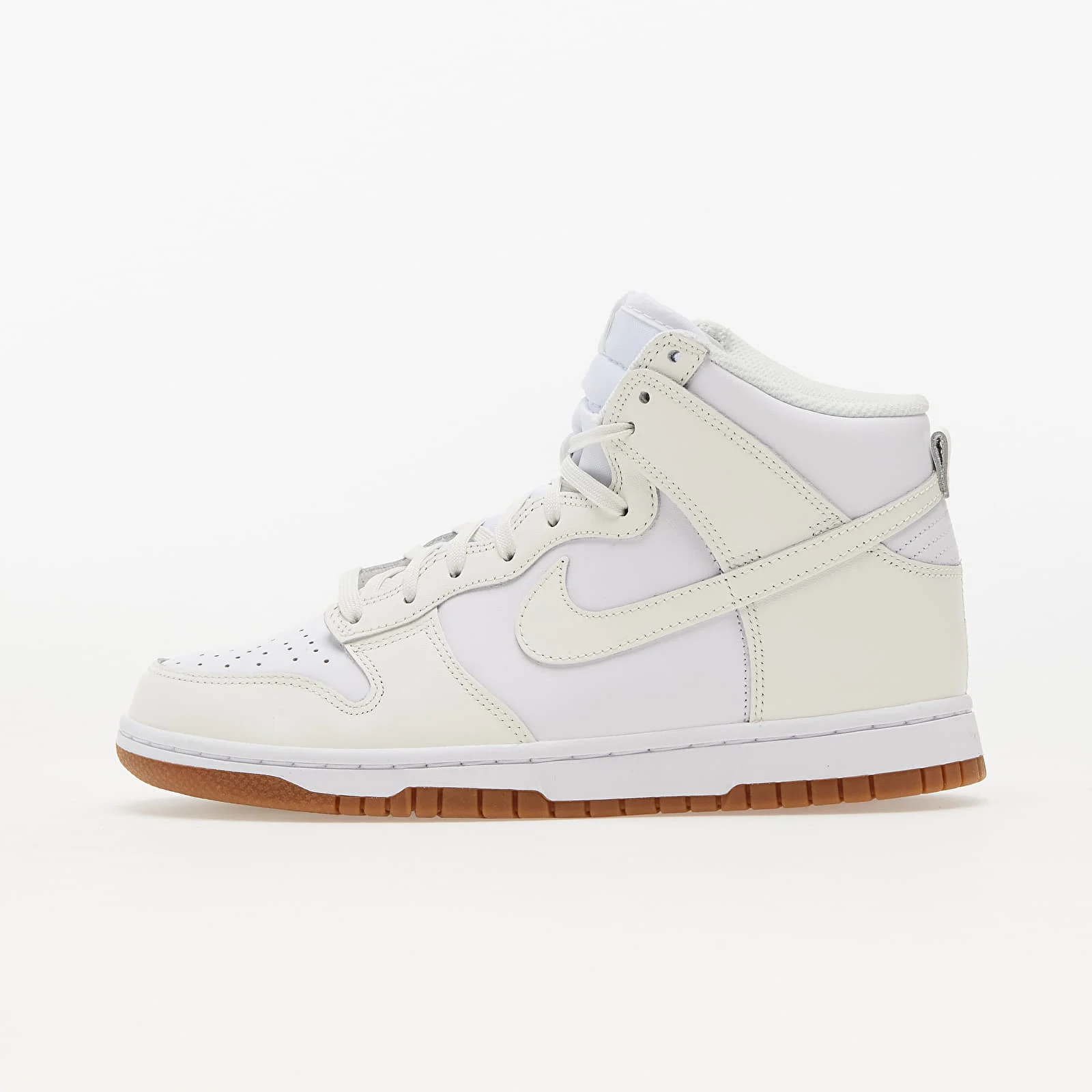 NIKE Dunk High White