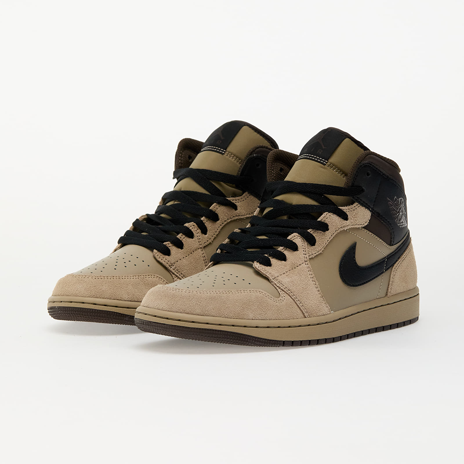 NIKE Air Jordan High Brown