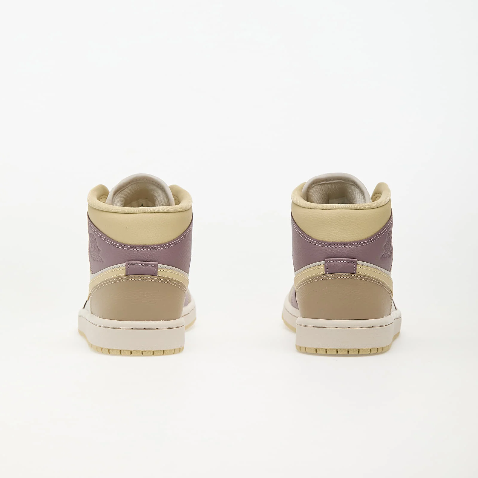 NIKE Air Jordan High Cream
