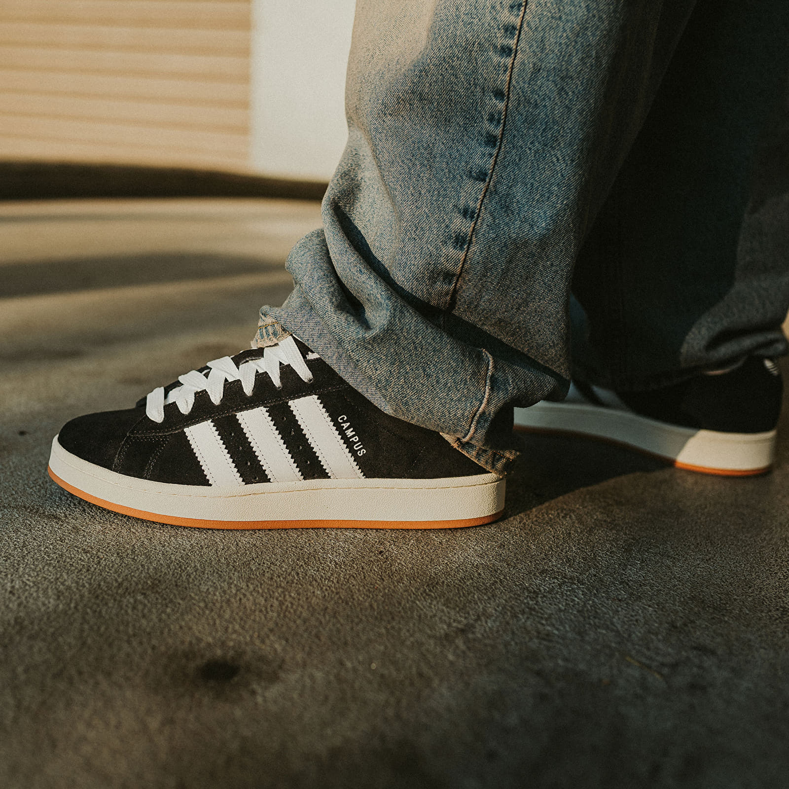 ADIDAS Campus 00s 