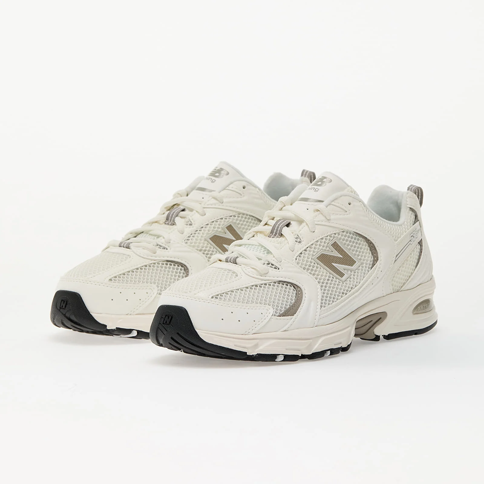 NEW BALANCE 530 