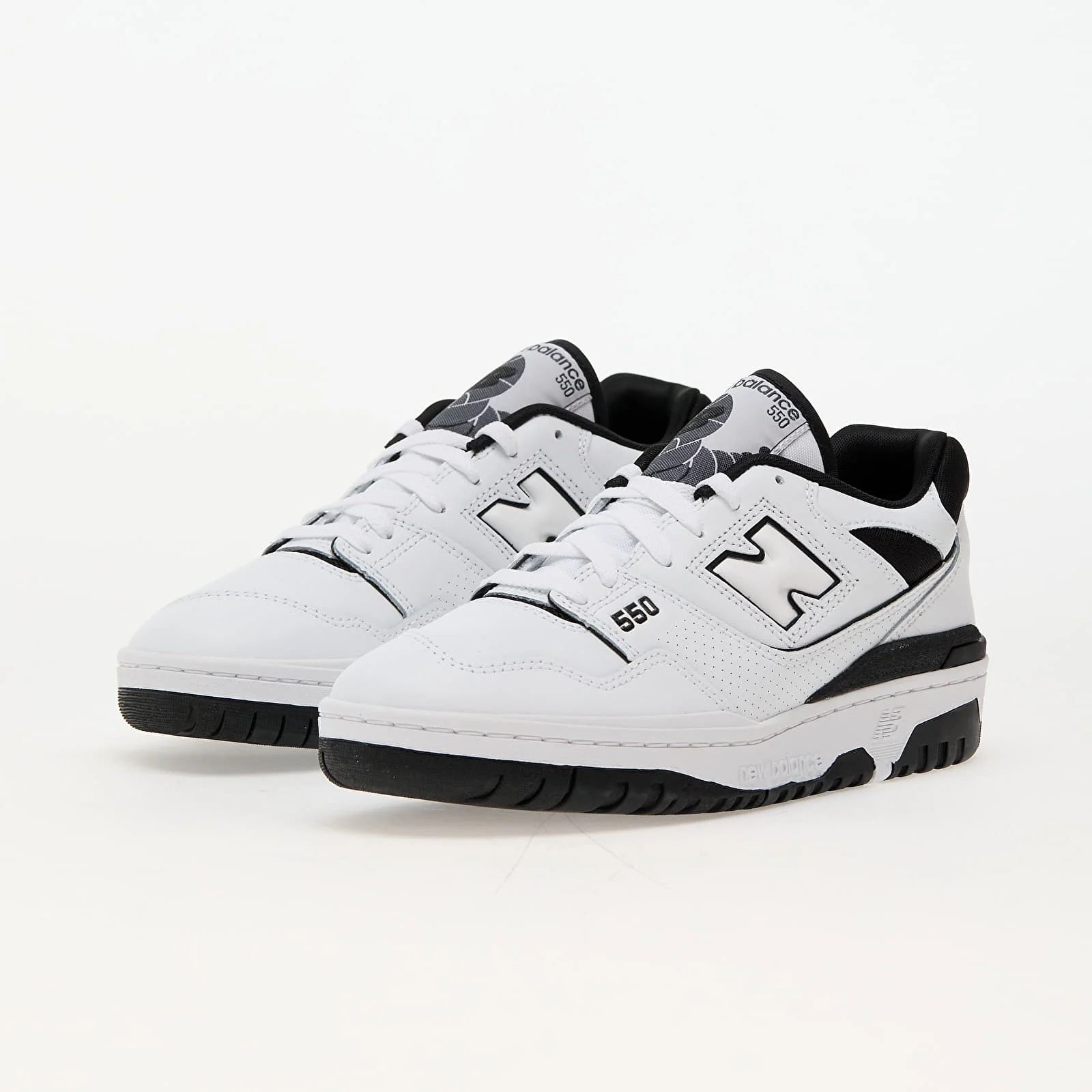 NEW BALANCE 550