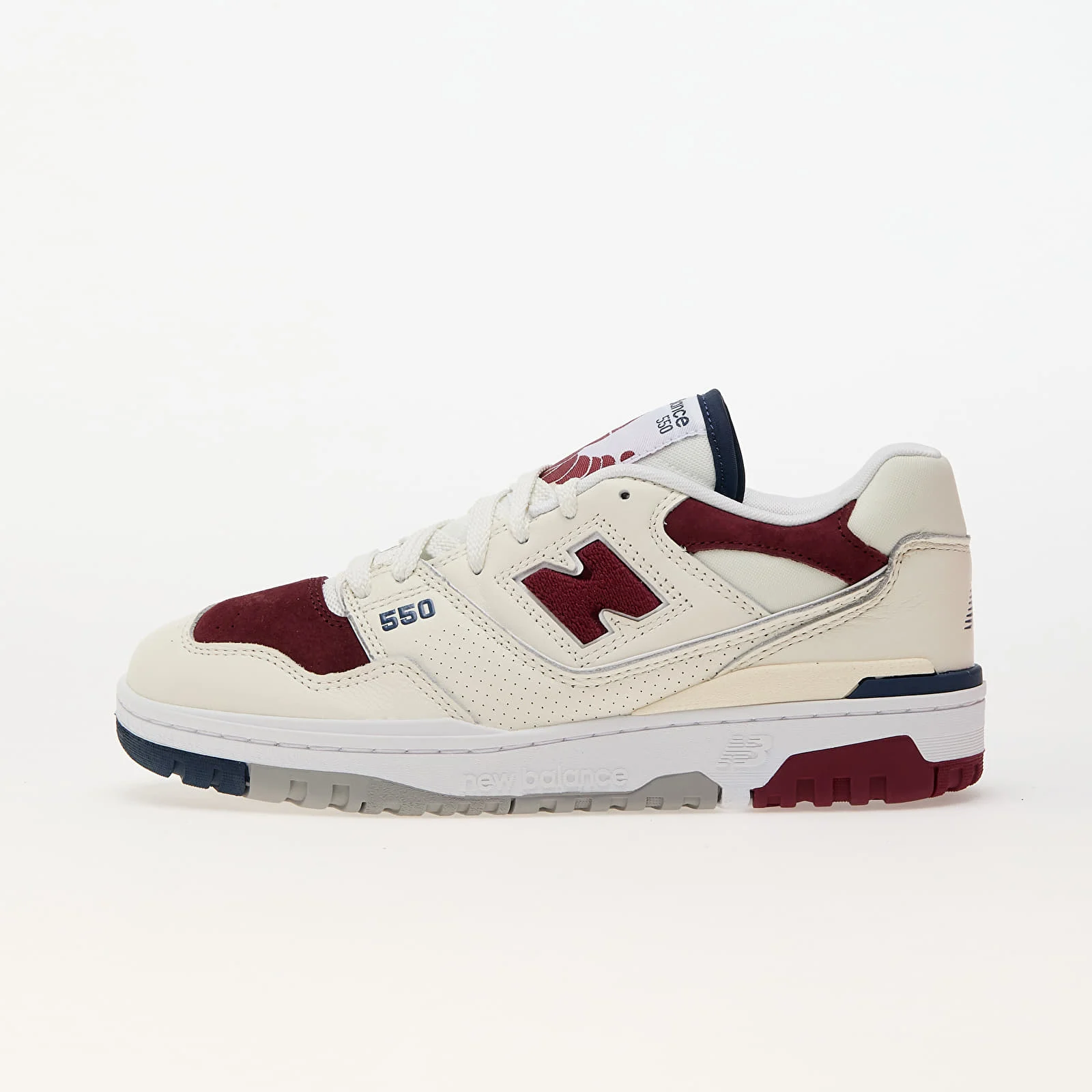 NEW BALANCE 550