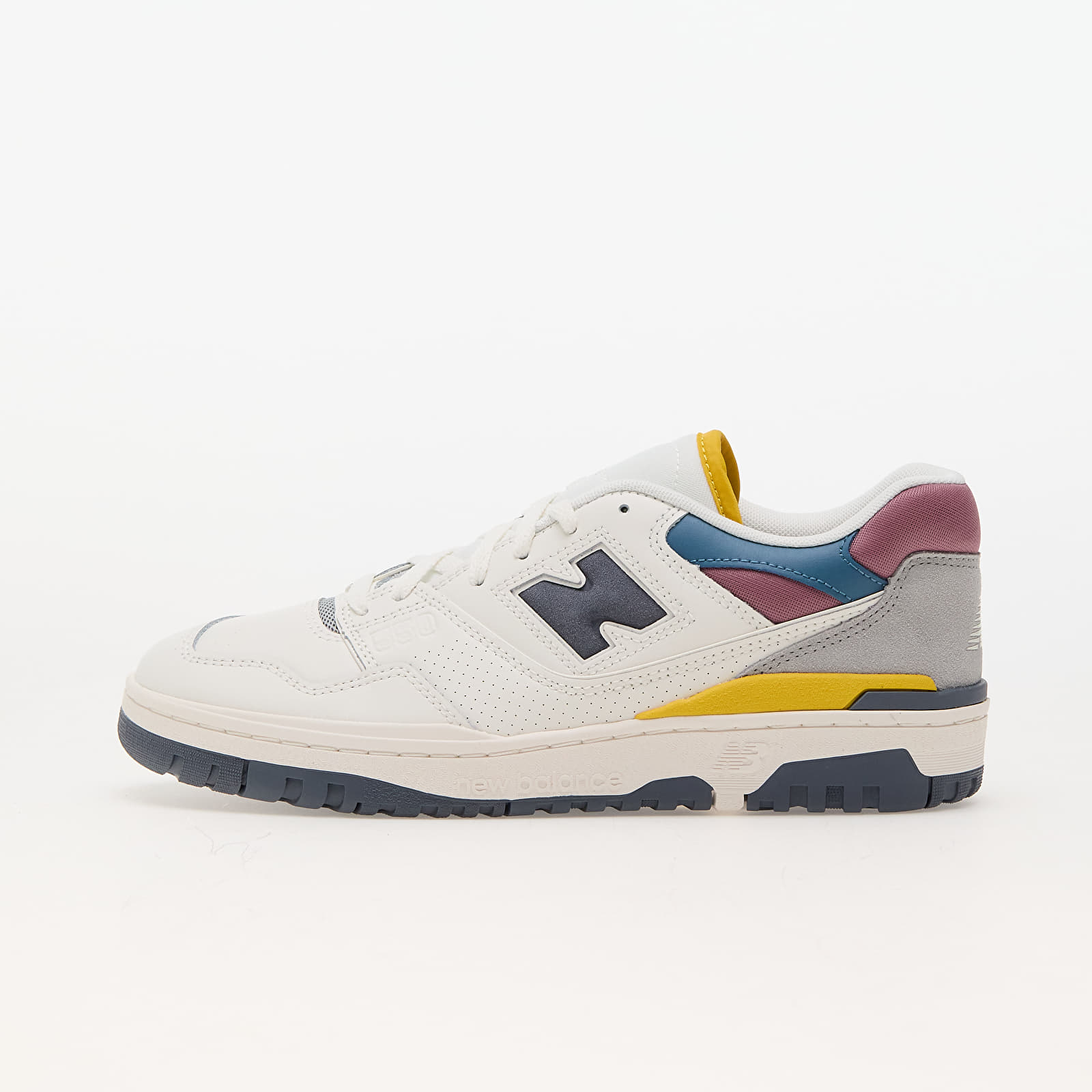 NEW BALANCE 550