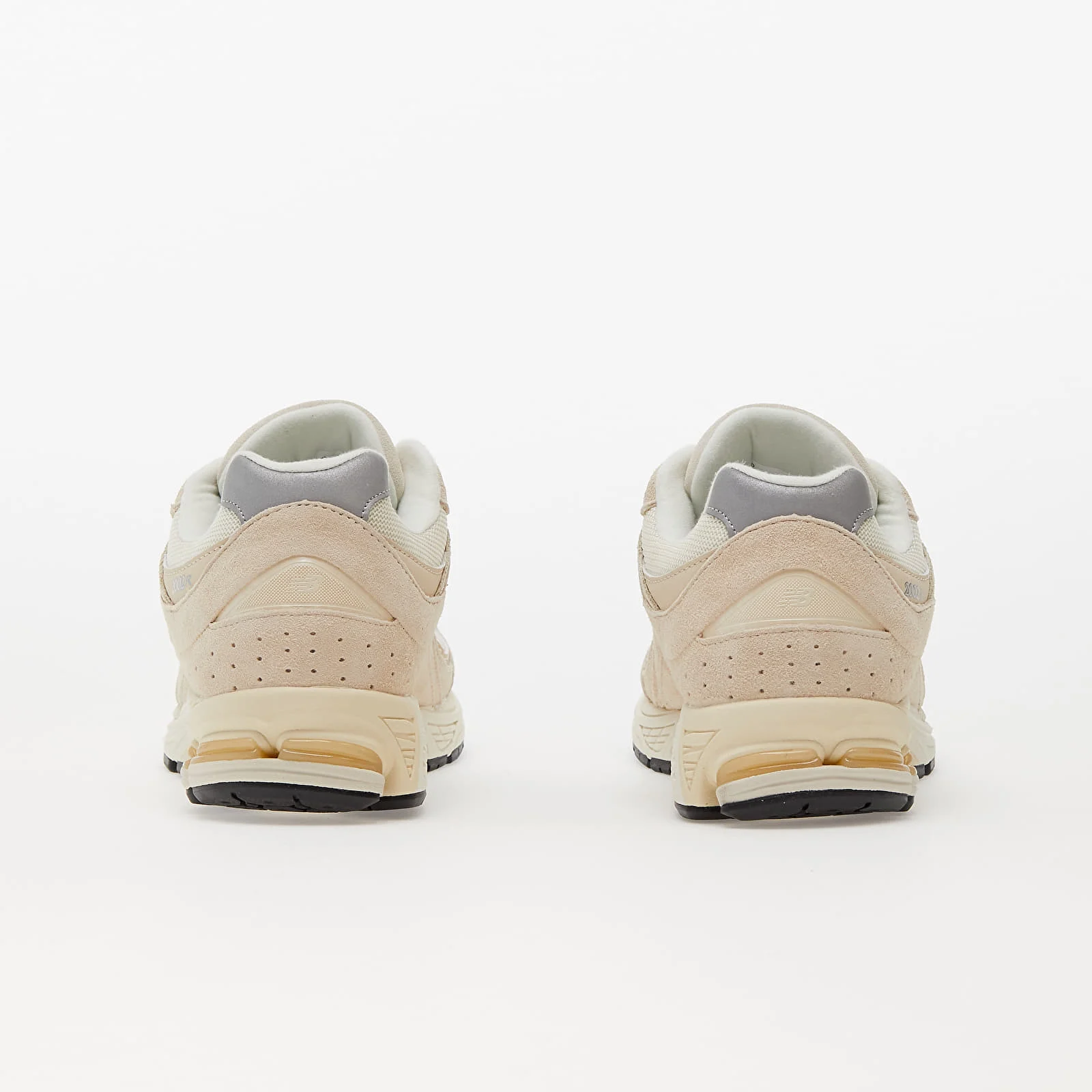 NEW BALANCE 2002r