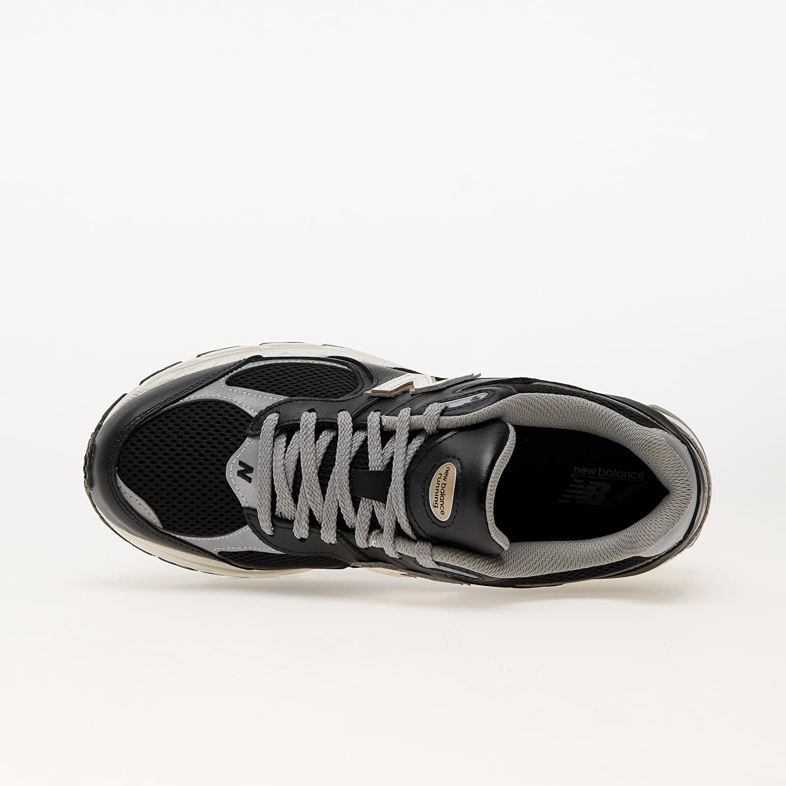 NEW BALANCE 2002r