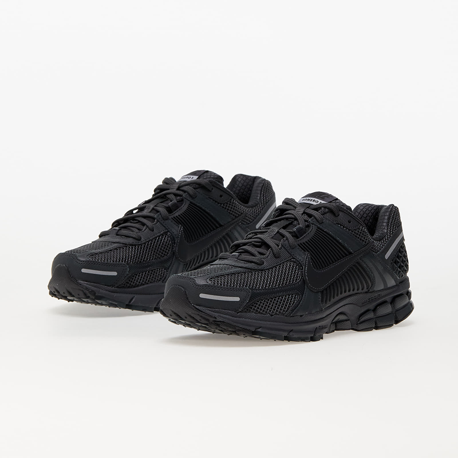 Nike Zoom Vomero 5 SP