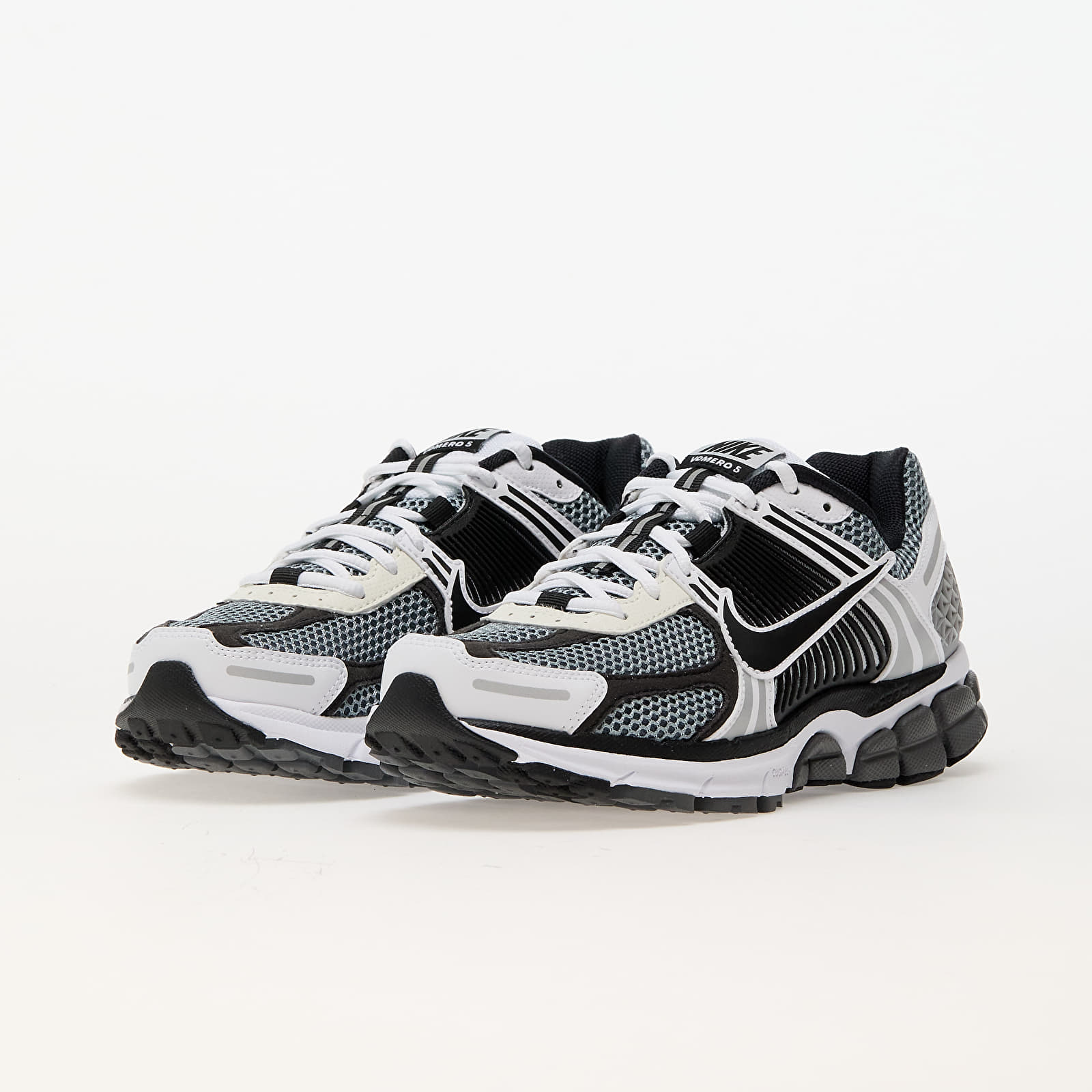 Nike Zoom Vomero 5 SE SP
