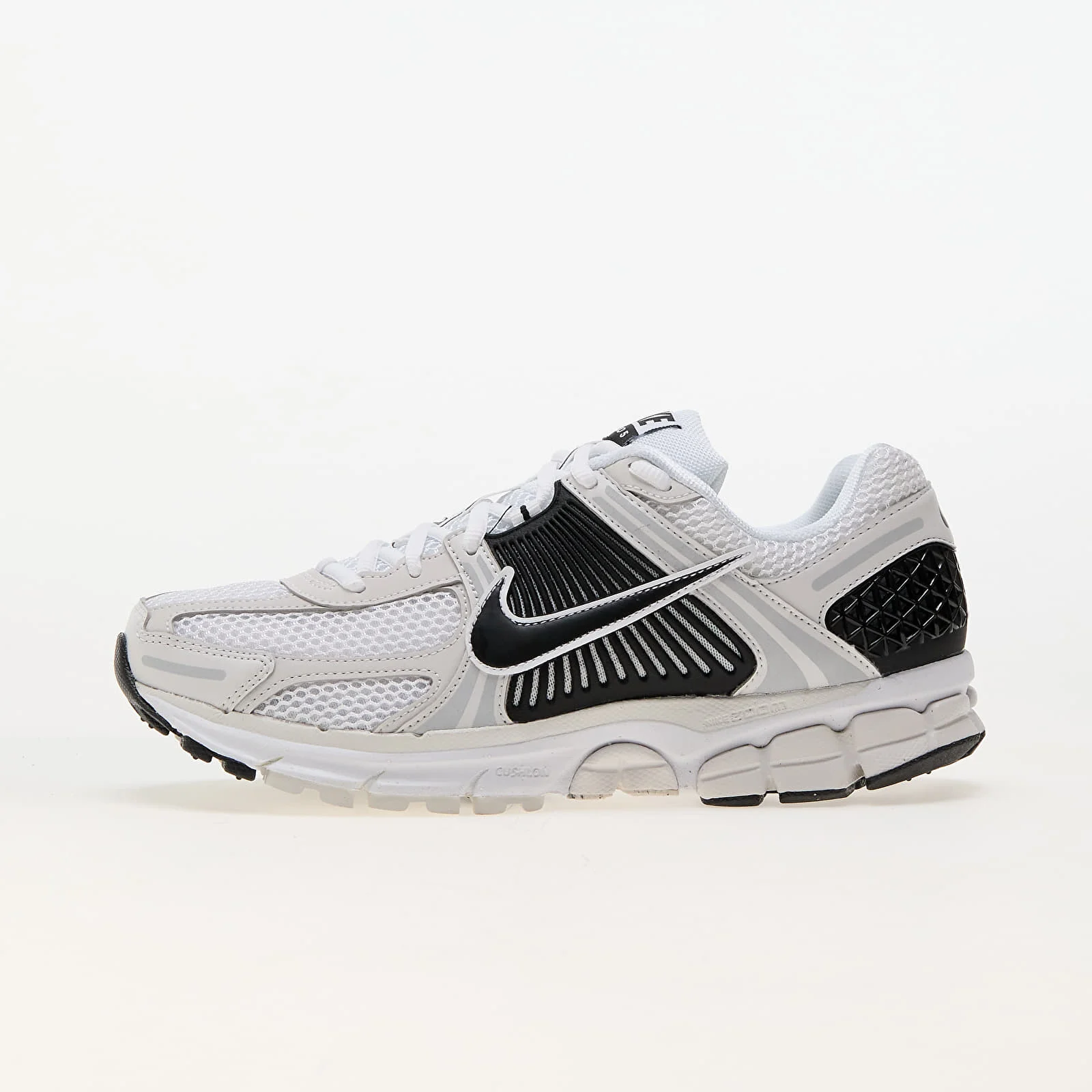 Nike Zoom Vomero 5