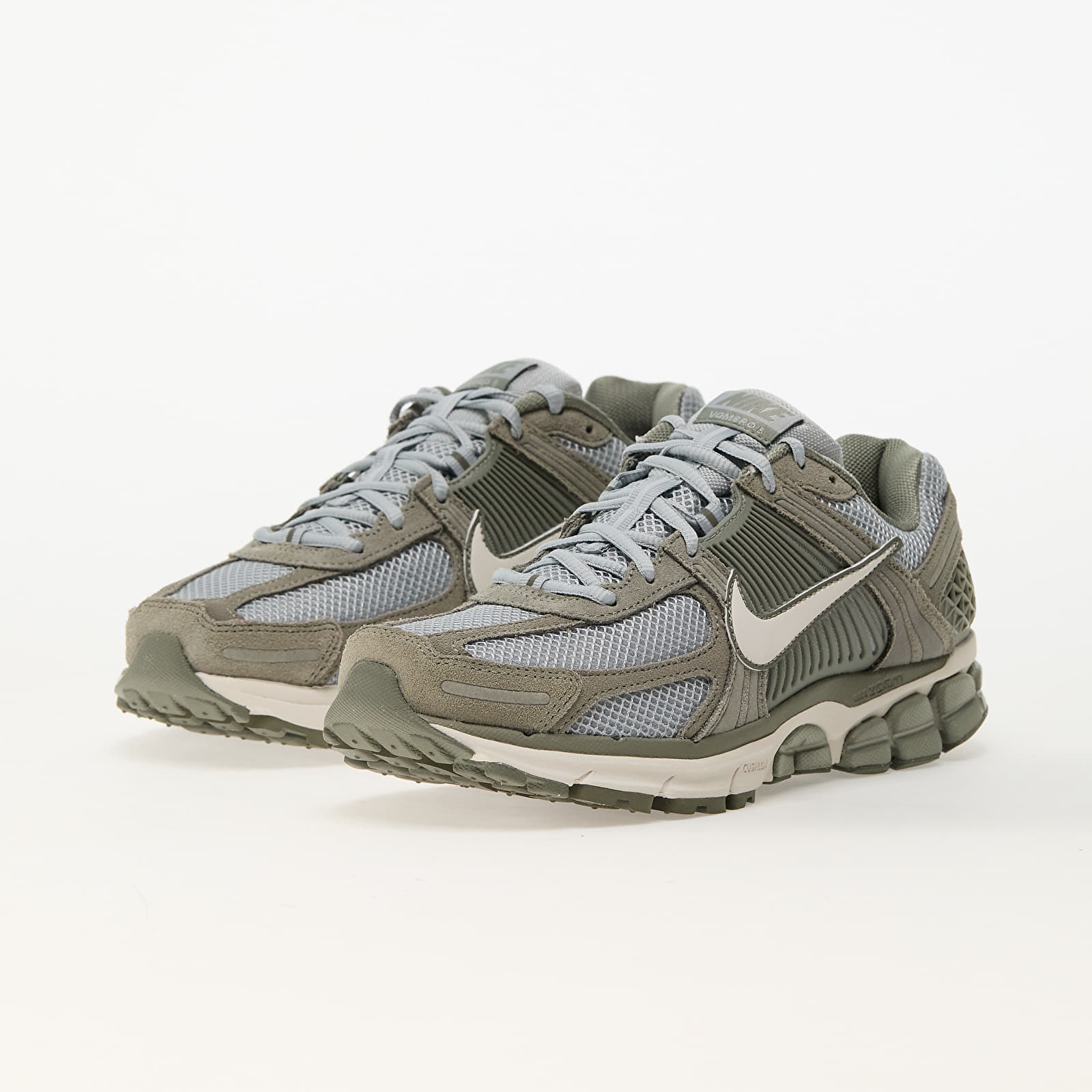 Nike Zoom Vomero 5