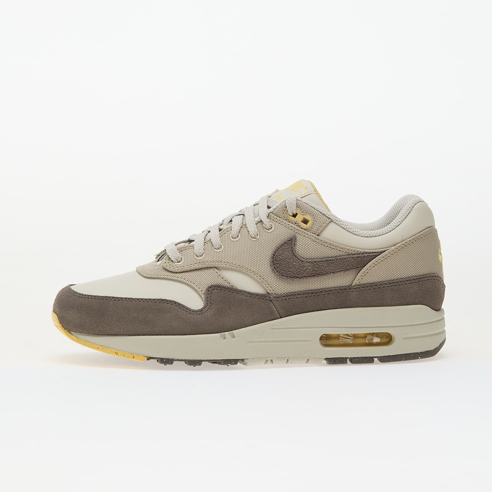 NIKE Air Max 1