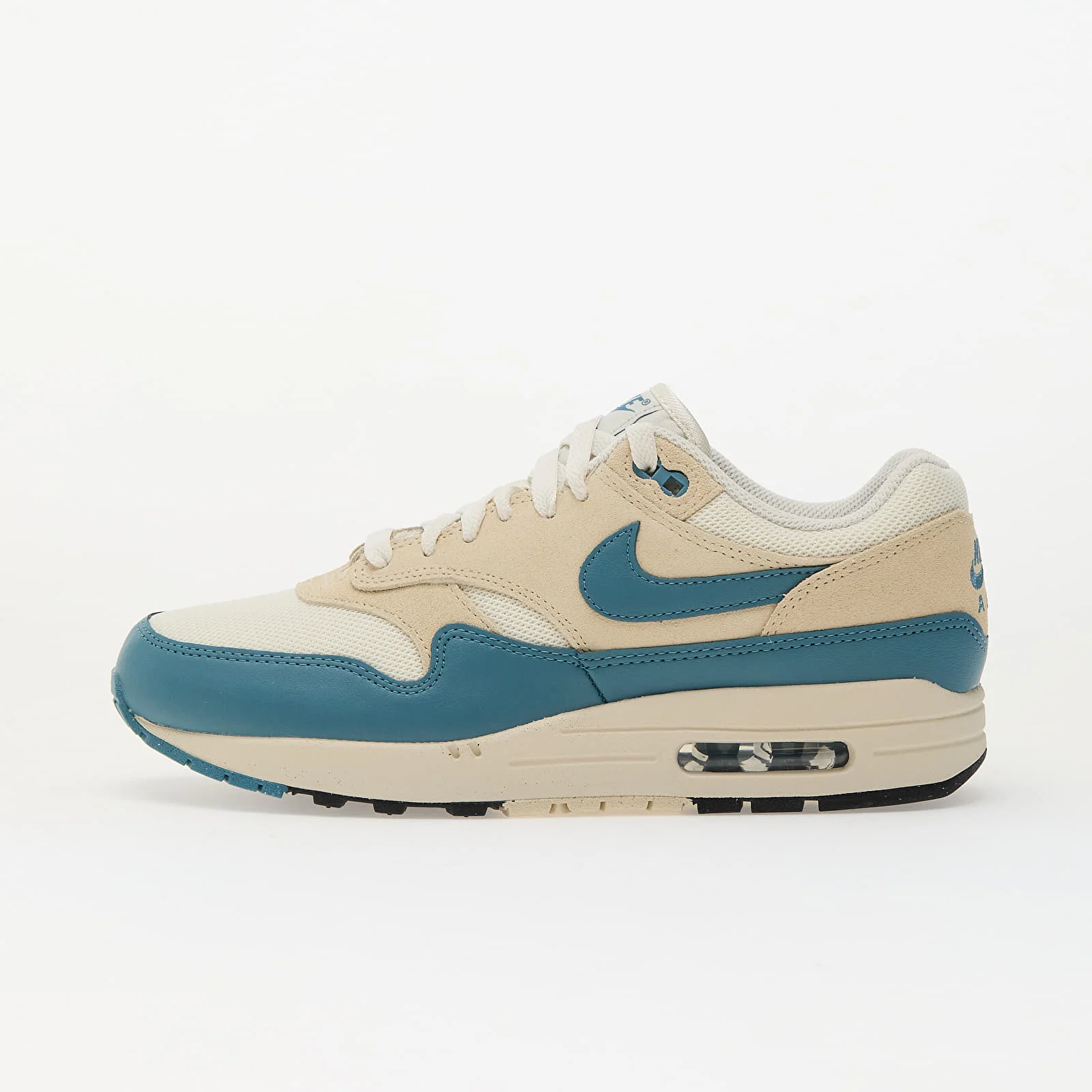 NIKE Air Max 1