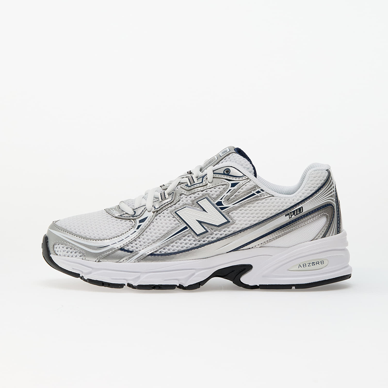 NEW BALANCE 740