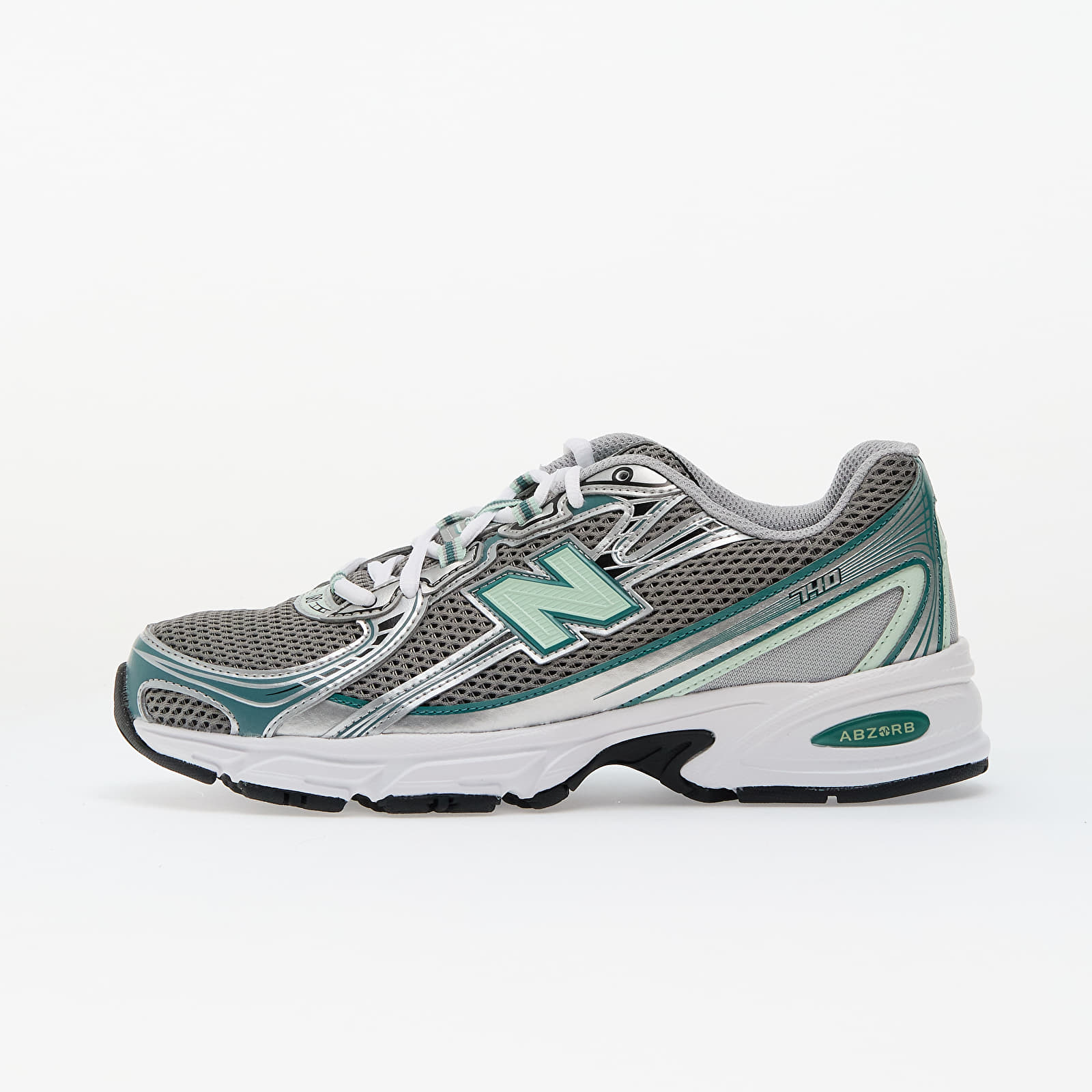 NEW BALANCE 740